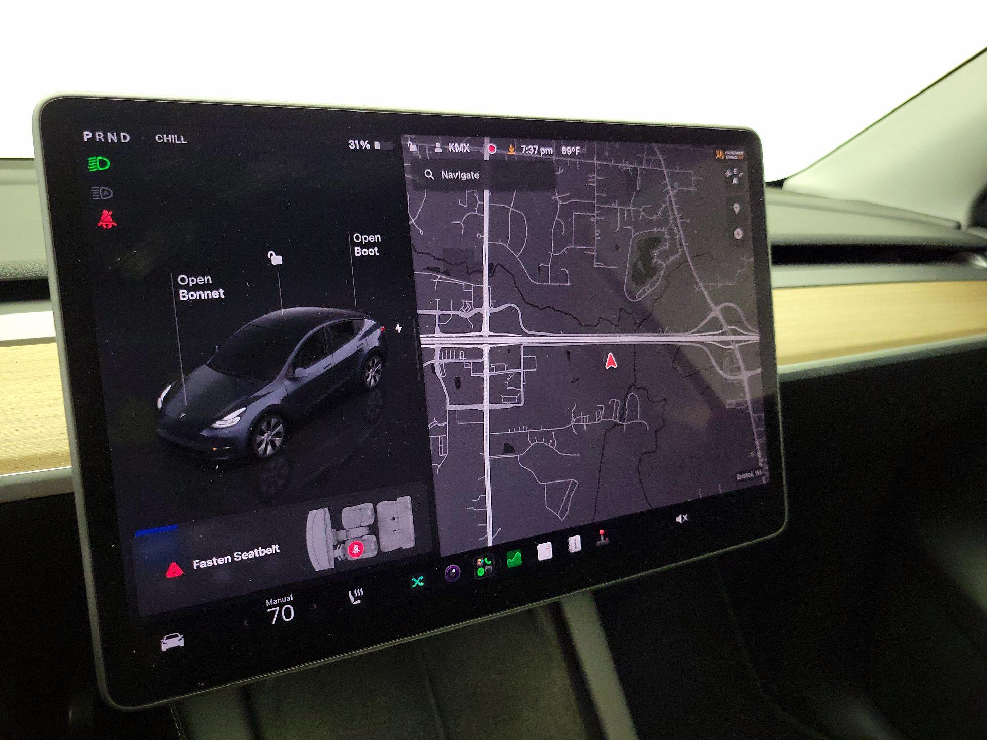 Thumbnail: 2023 Tesla Model Y - 13