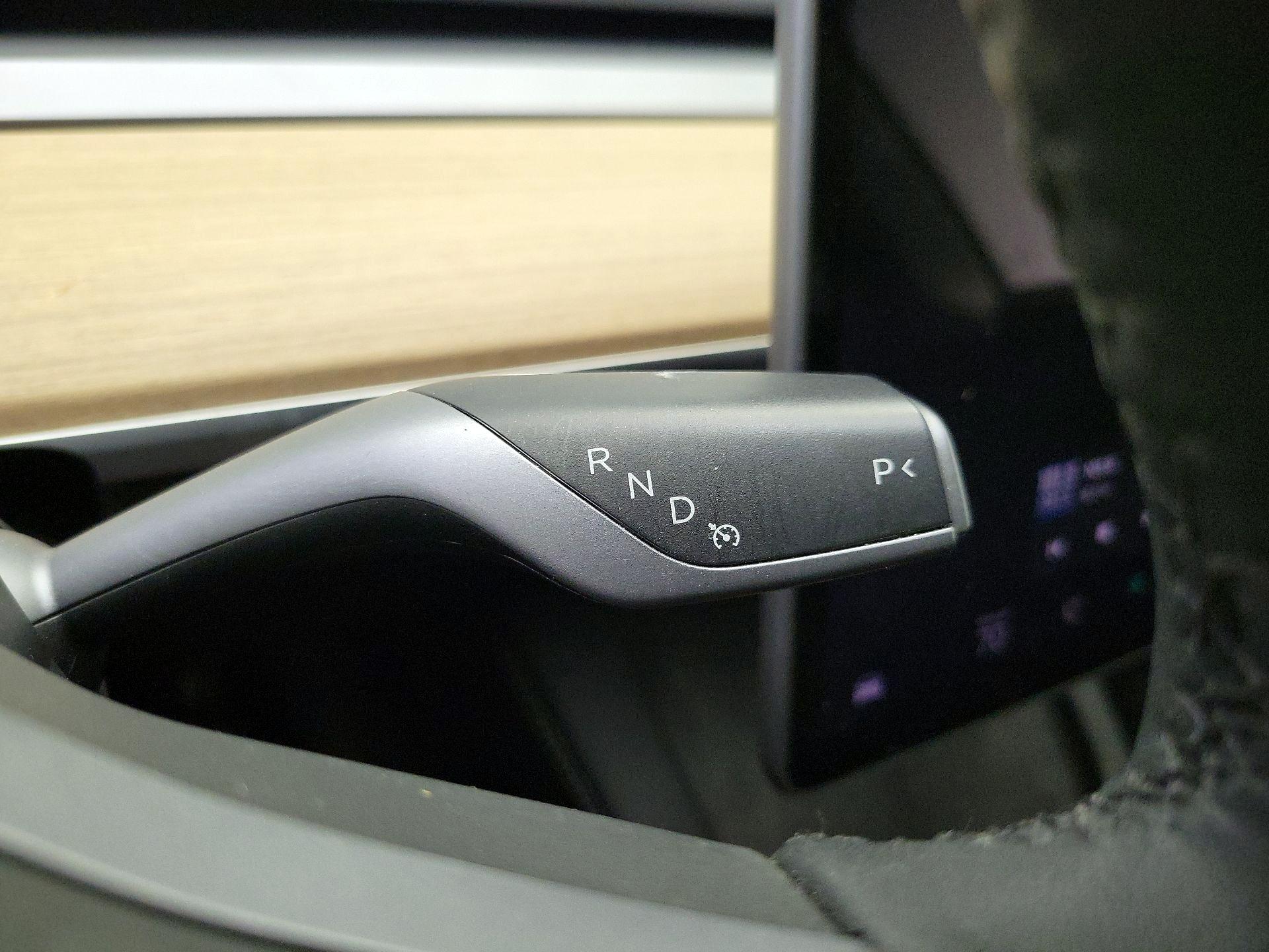 Thumbnail: 2023 Tesla Model Y - 17
