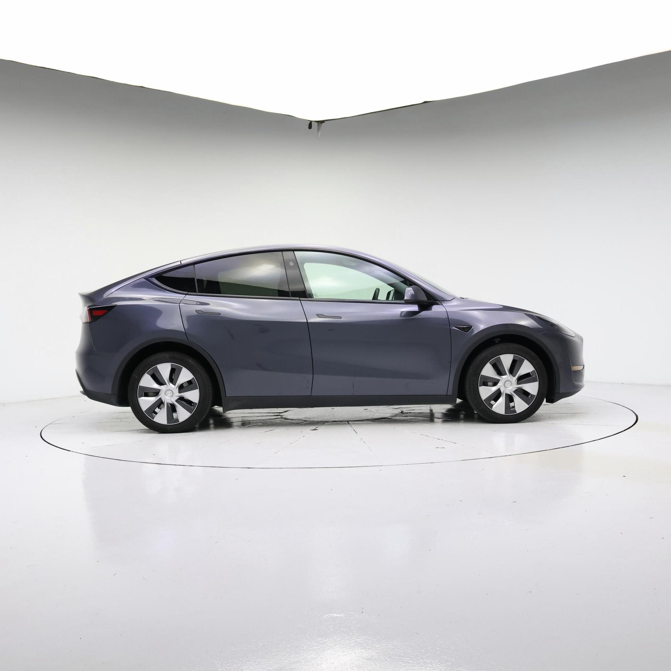 Thumbnail: 2023 Tesla Model Y - 7