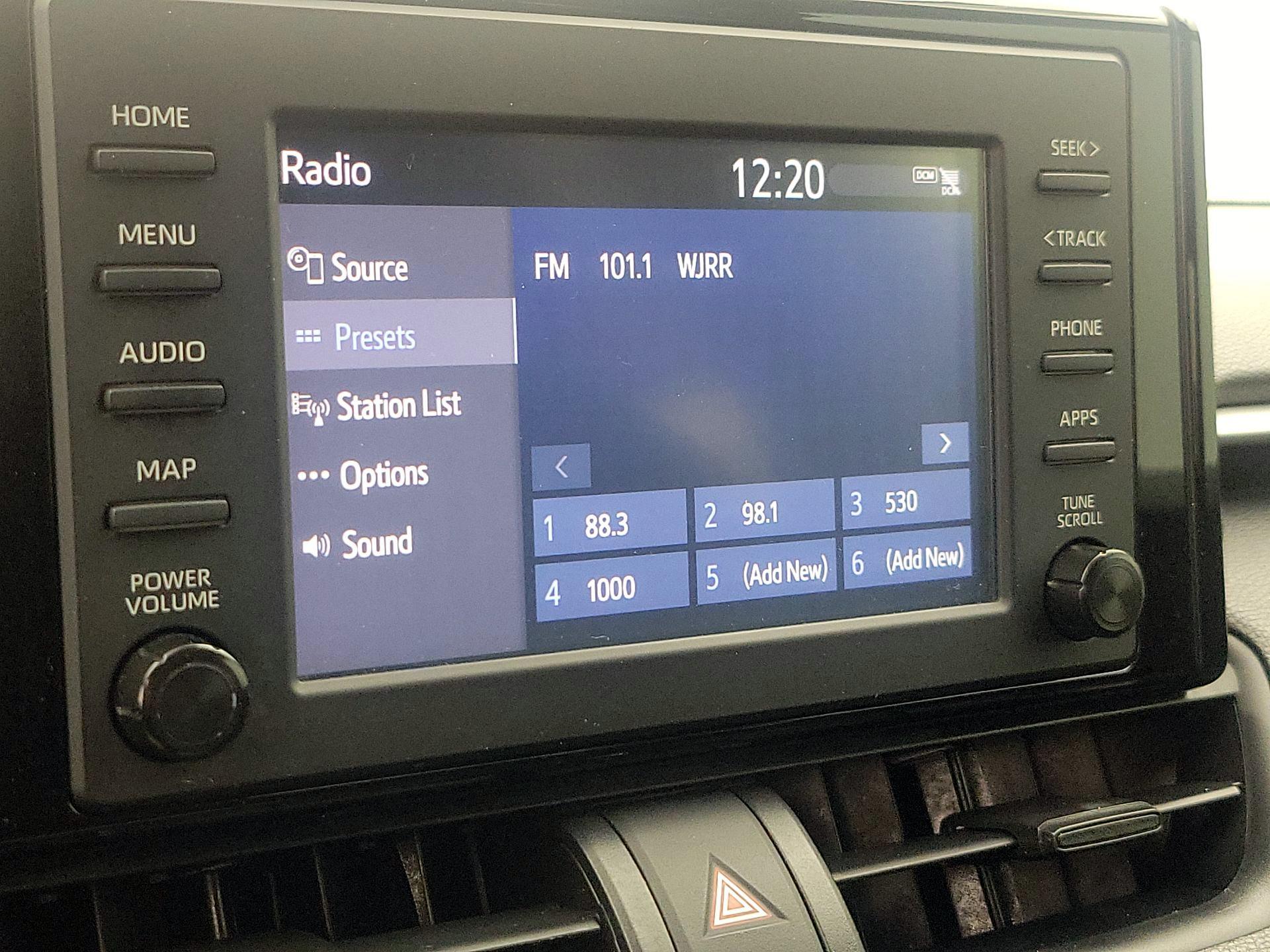 Thumbnail: 2019 Toyota RAV4 - 15