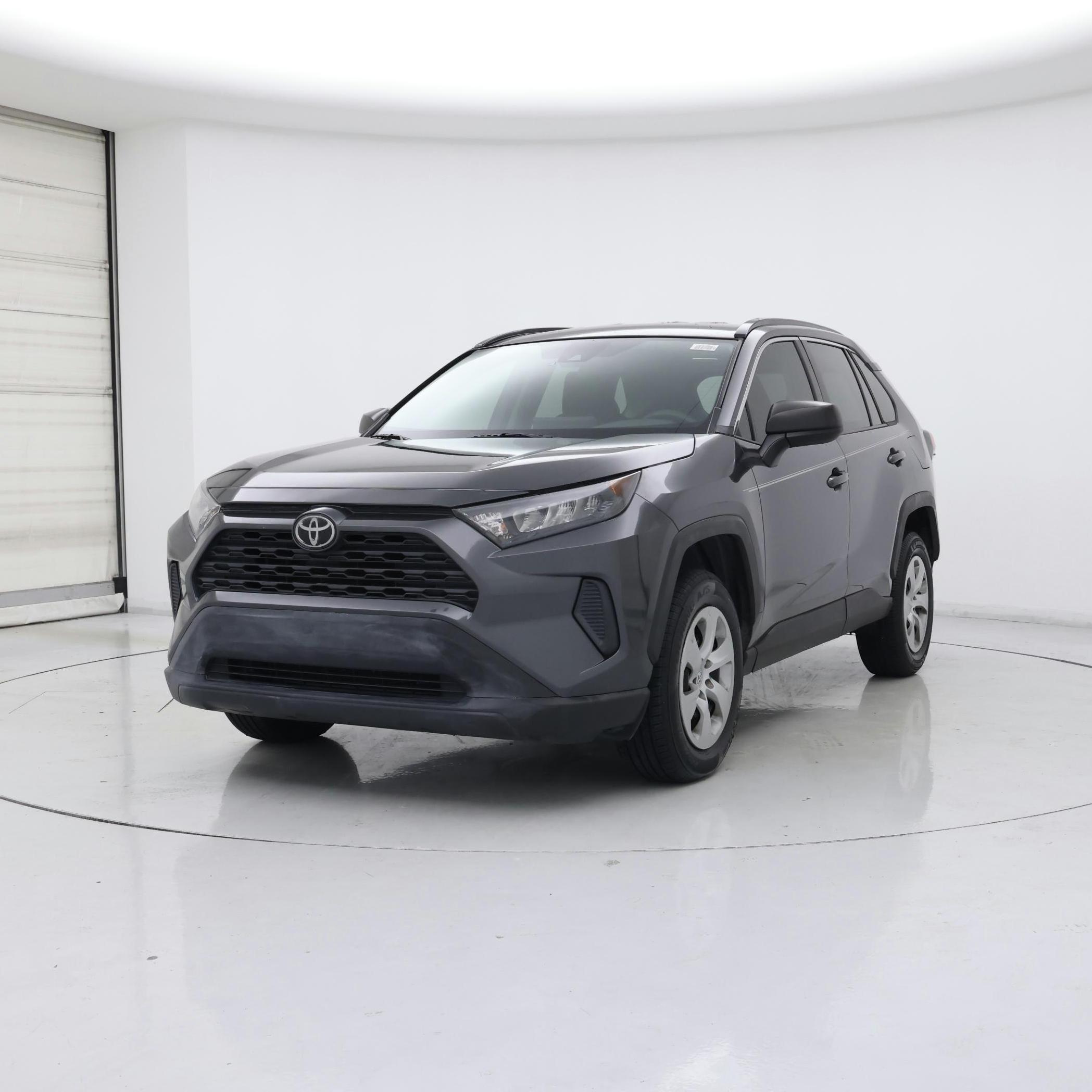 Thumbnail: 2019 Toyota RAV4 - 4