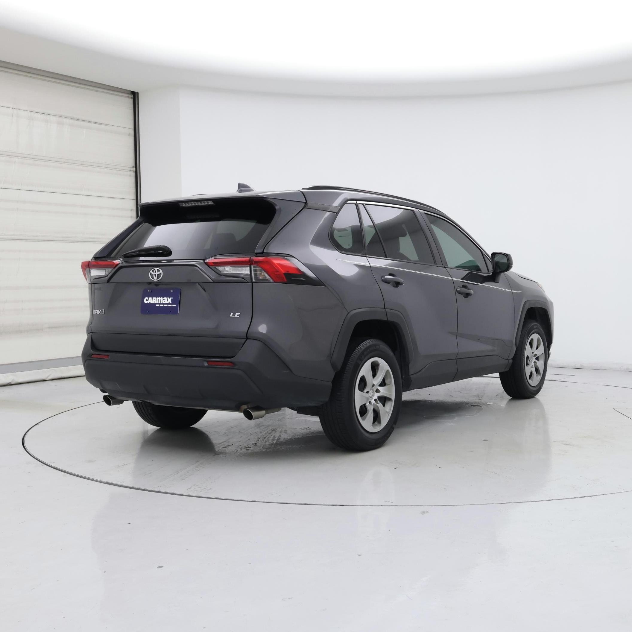 Thumbnail: 2019 Toyota RAV4 - 8