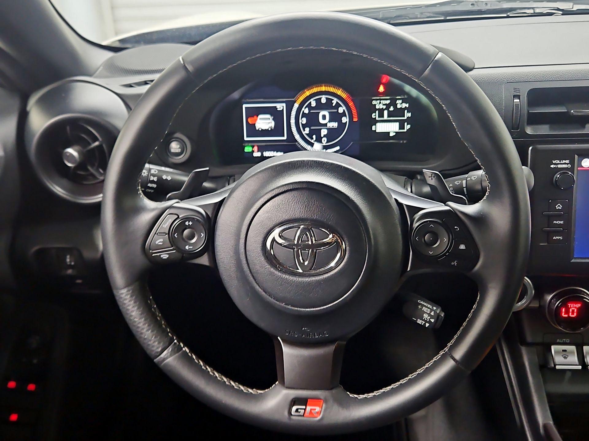 Thumbnail: 2023 Toyota GR86 - 10