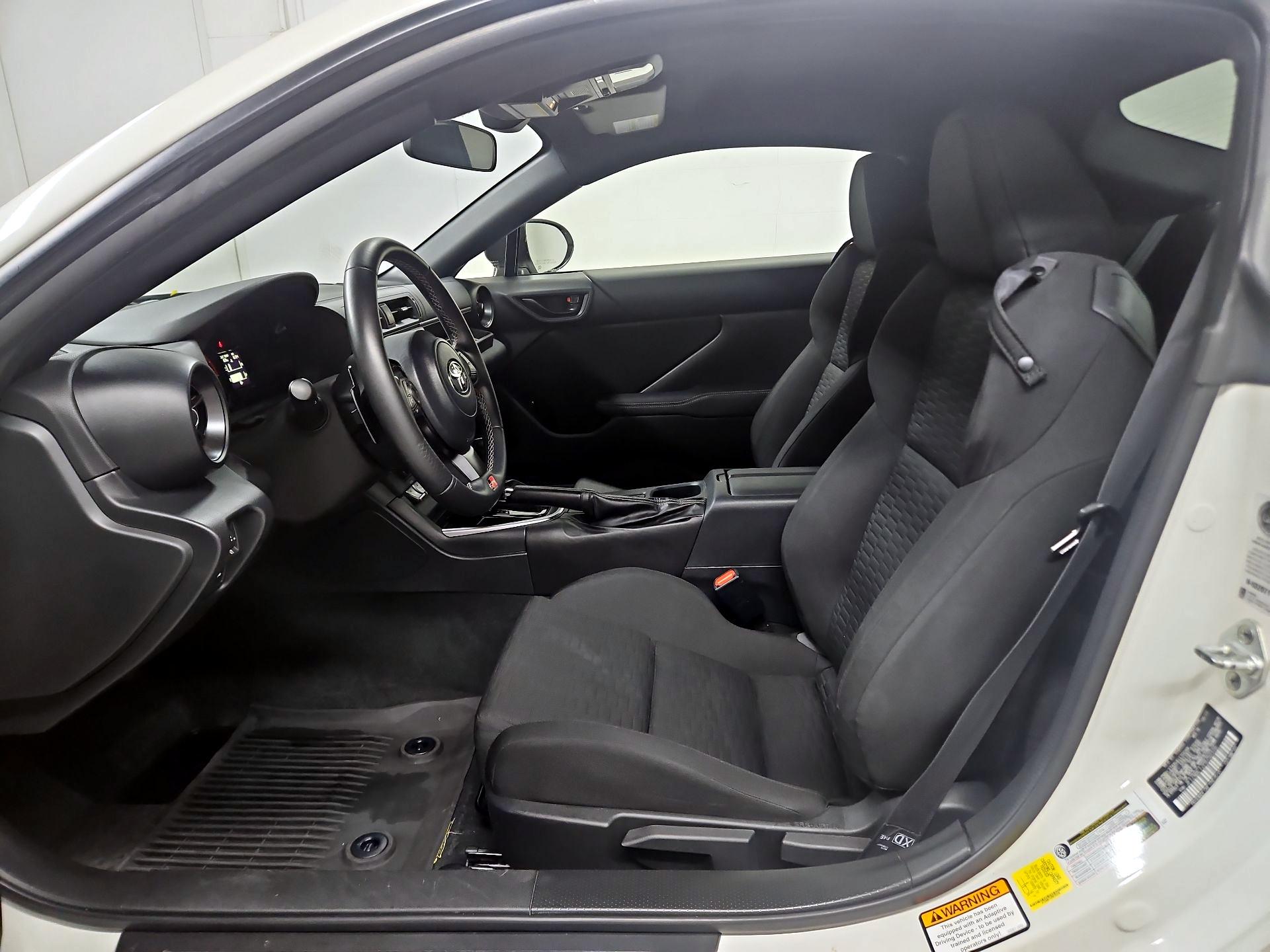 Thumbnail: 2023 Toyota GR86 - 11