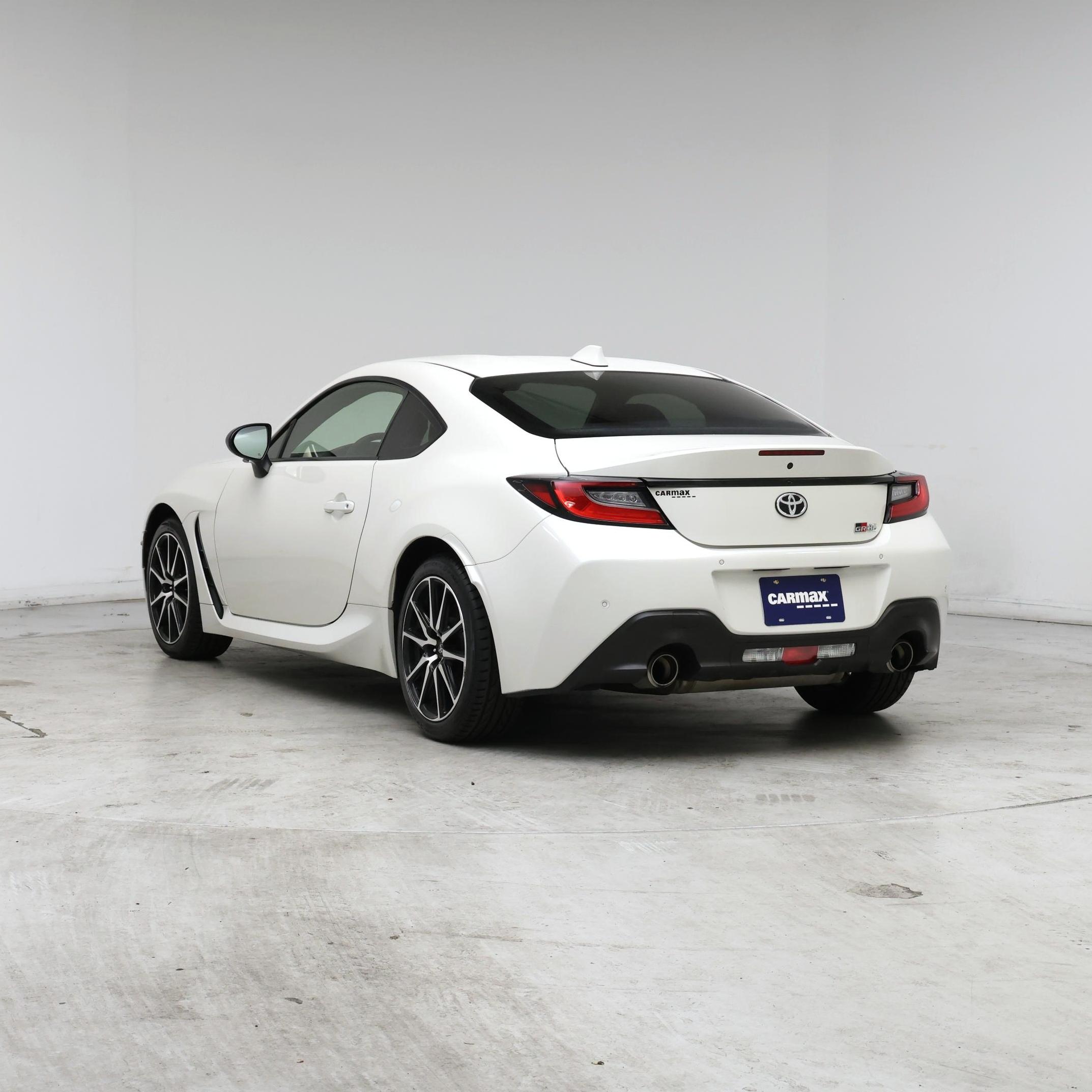 Thumbnail: 2023 Toyota GR86 - 2