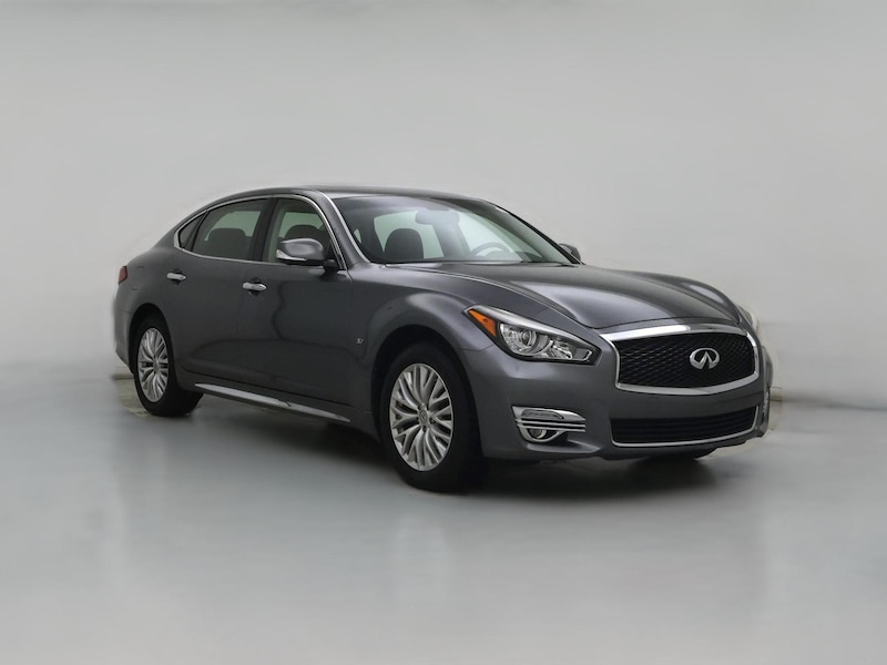 2016 INFINITI Q70  -
                  Newark, DE