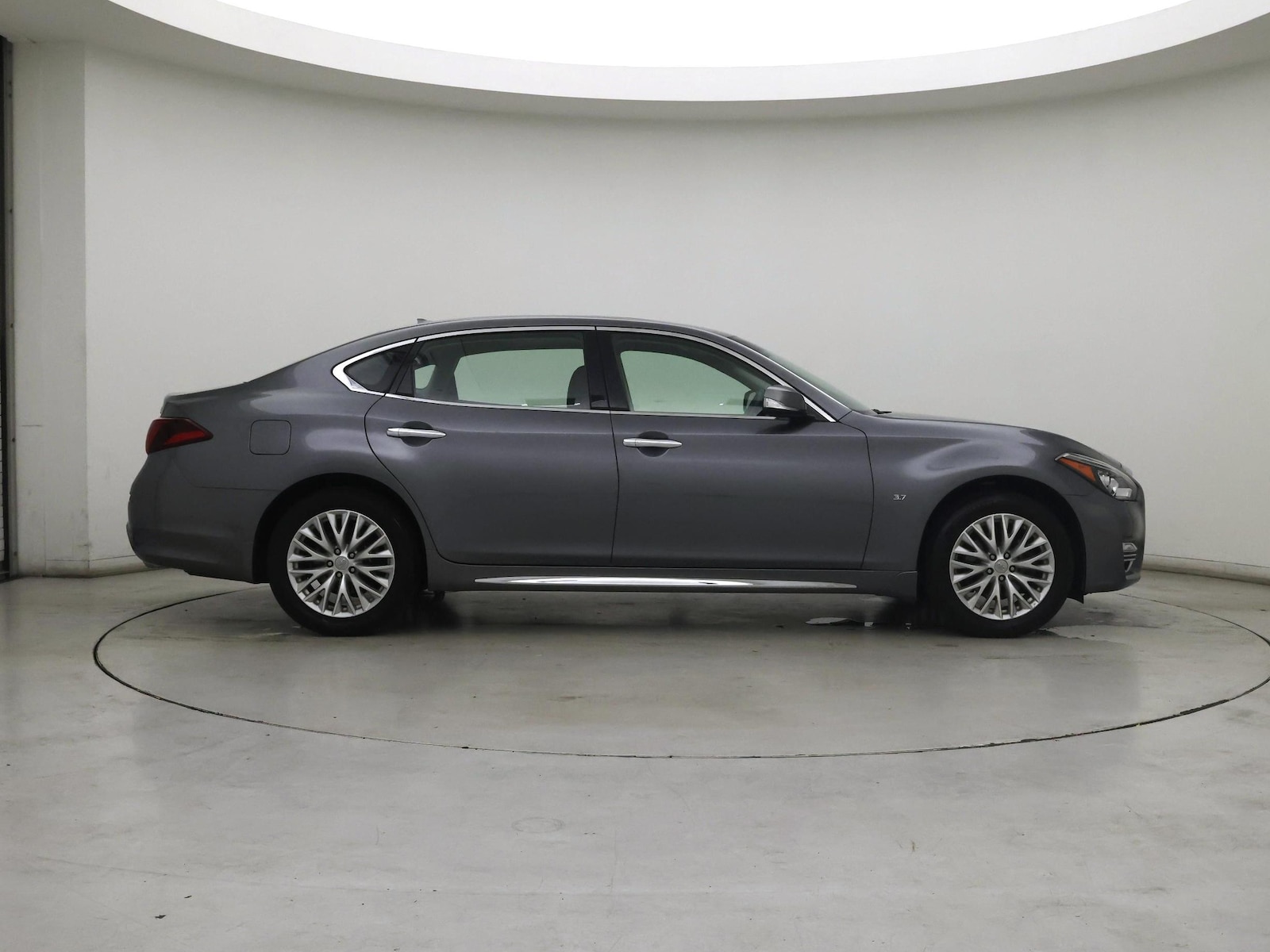 2016 INFINITI Q70L 3.7 - Photo 8