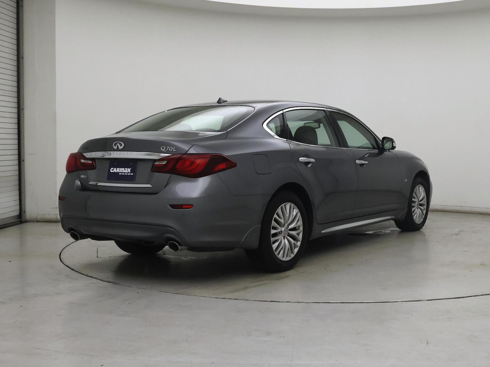 2016 INFINITI Q70L 3.7 - Photo 9