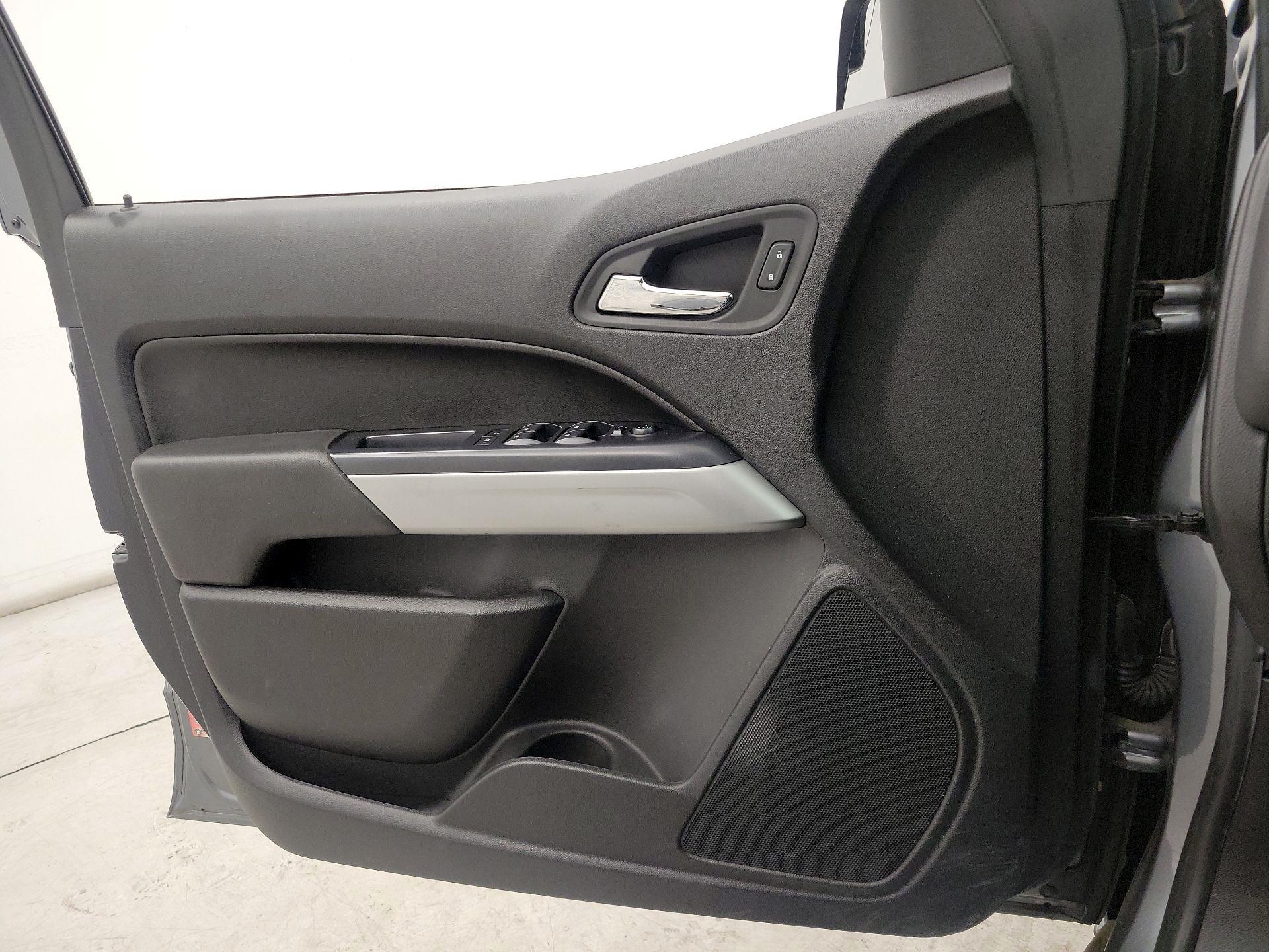 Thumbnail: 2021 Chevrolet Colorado - 12