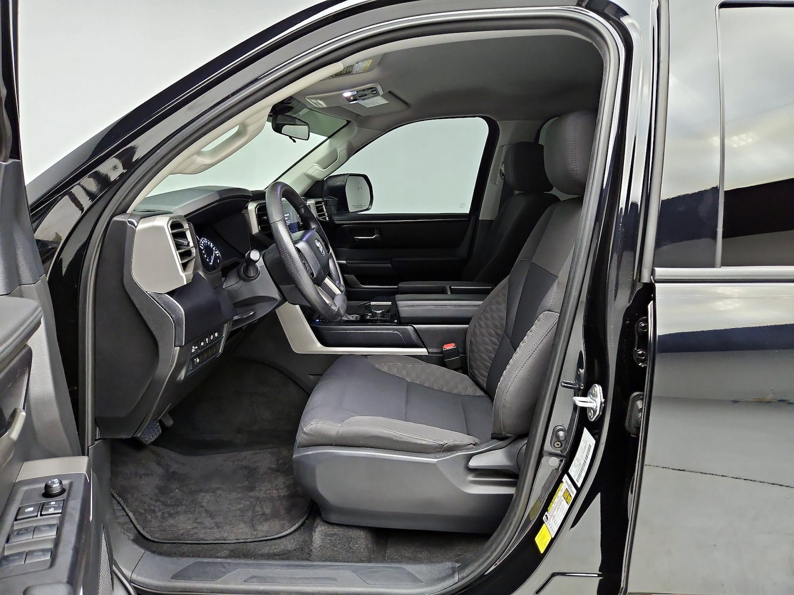 2024 Toyota Tundra SR5 - Photo 12