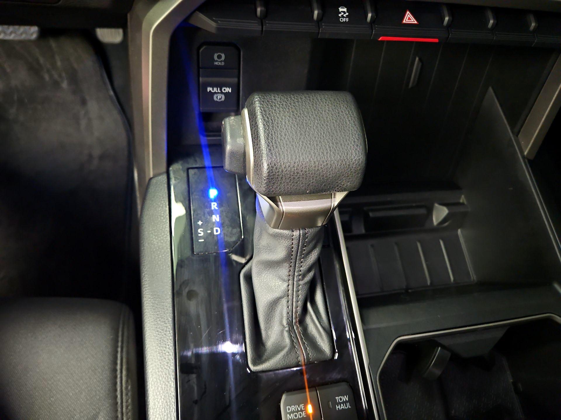 Thumbnail: 2024 Toyota Tundra - 18