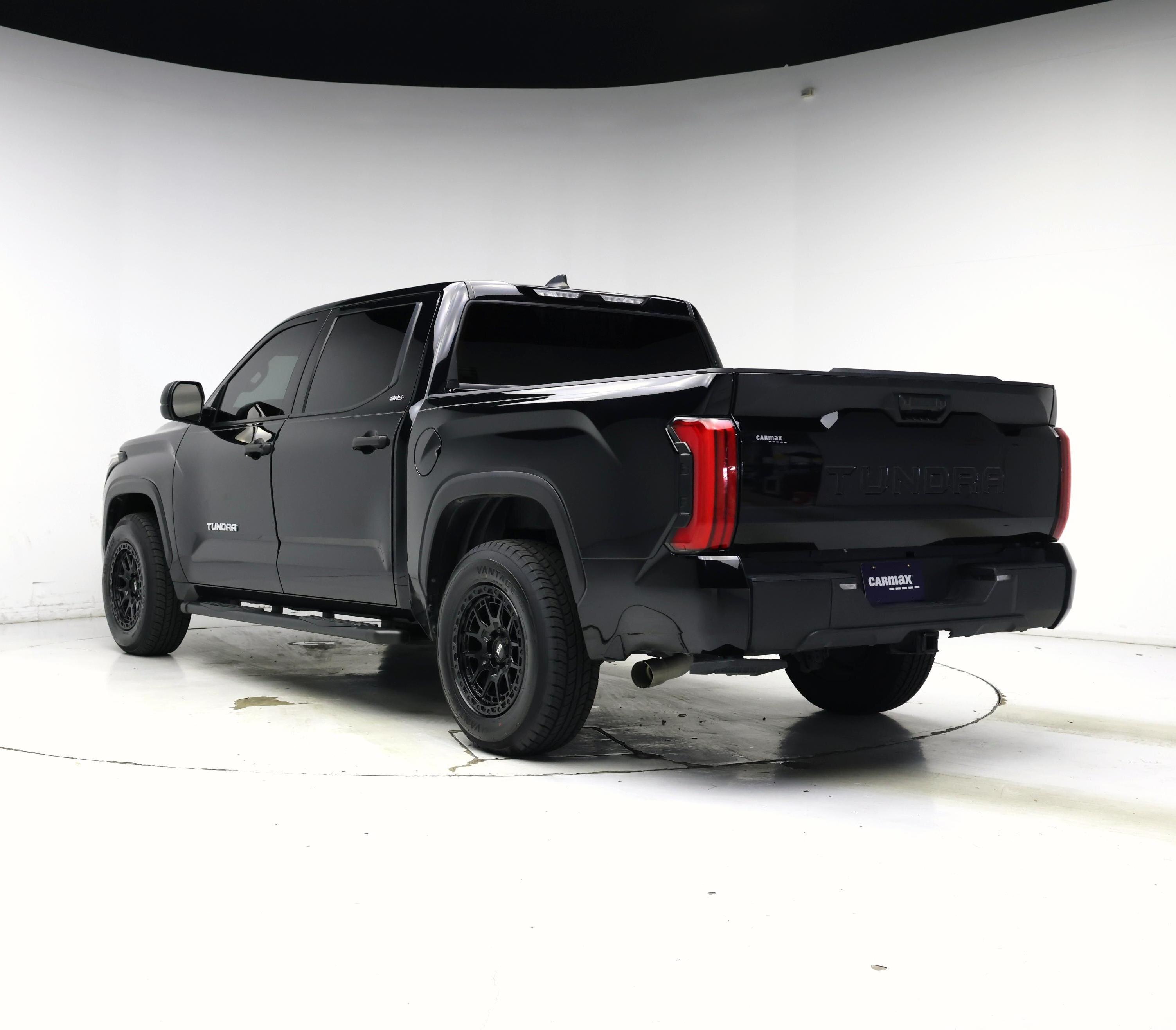 Thumbnail: 2024 Toyota Tundra - 2