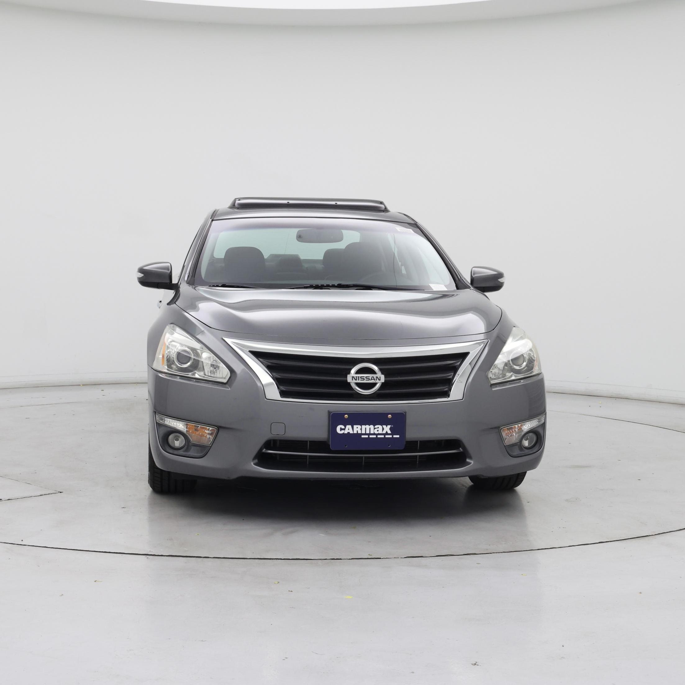 Thumbnail: 2015 Nissan Altima - 5