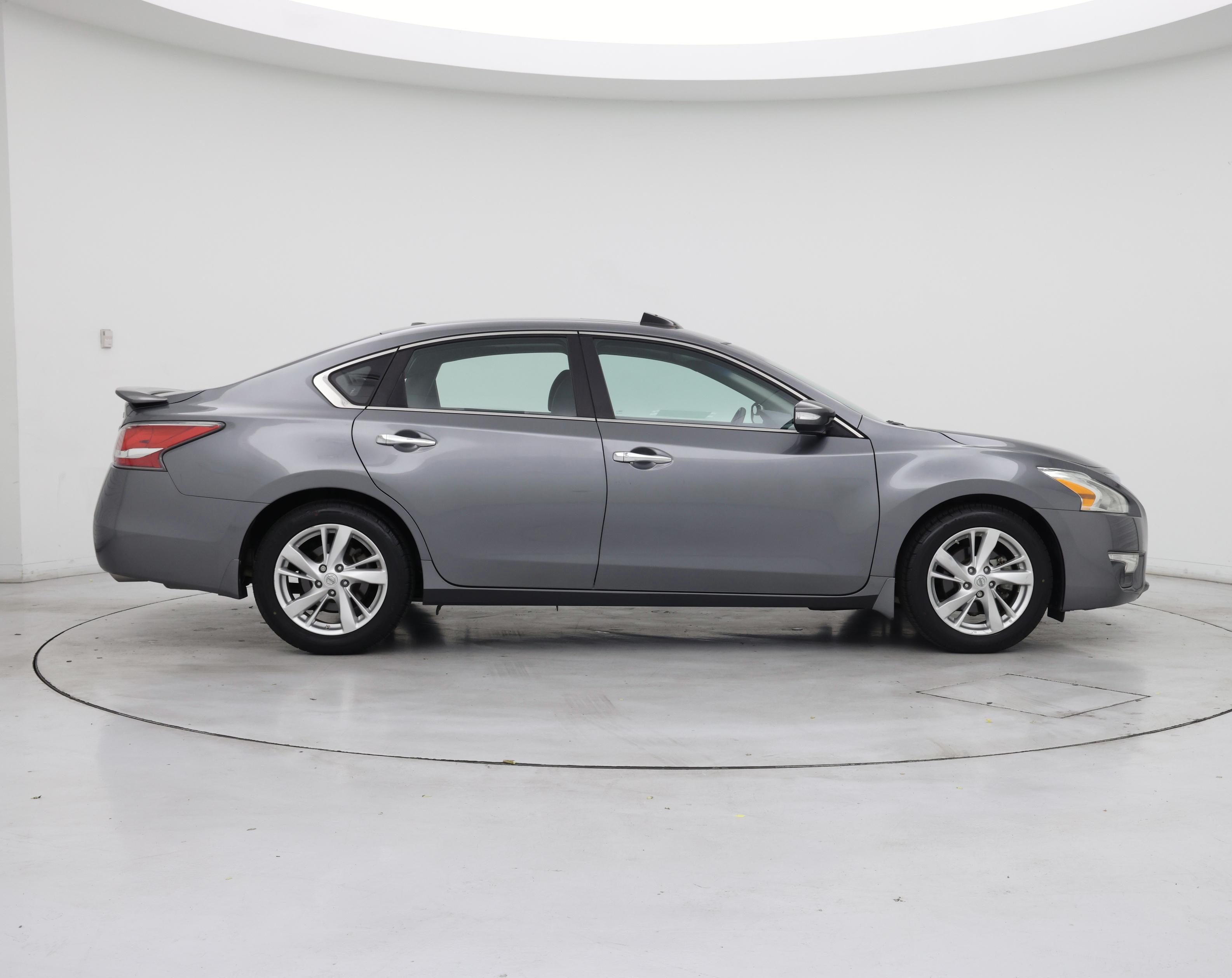 Thumbnail: 2015 Nissan Altima - 7