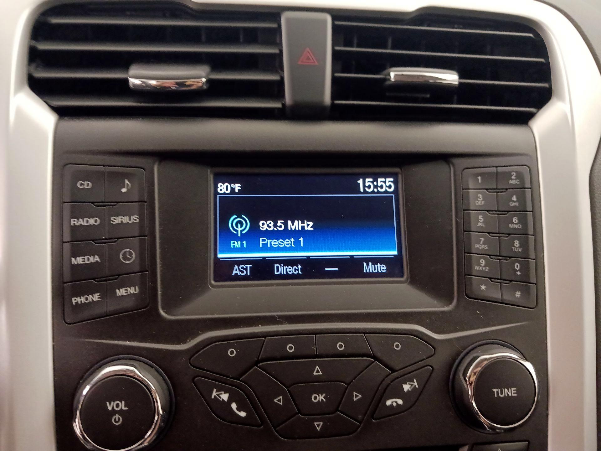 Thumbnail: 2014 Ford Fusion - 14
