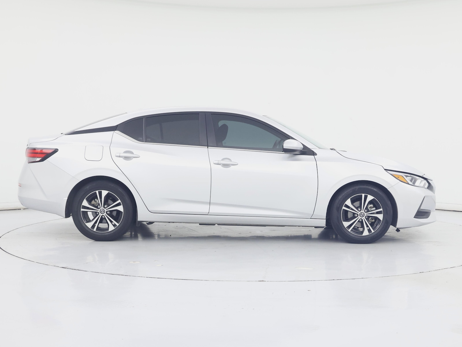 2023 Nissan Sentra SV - Photo 8