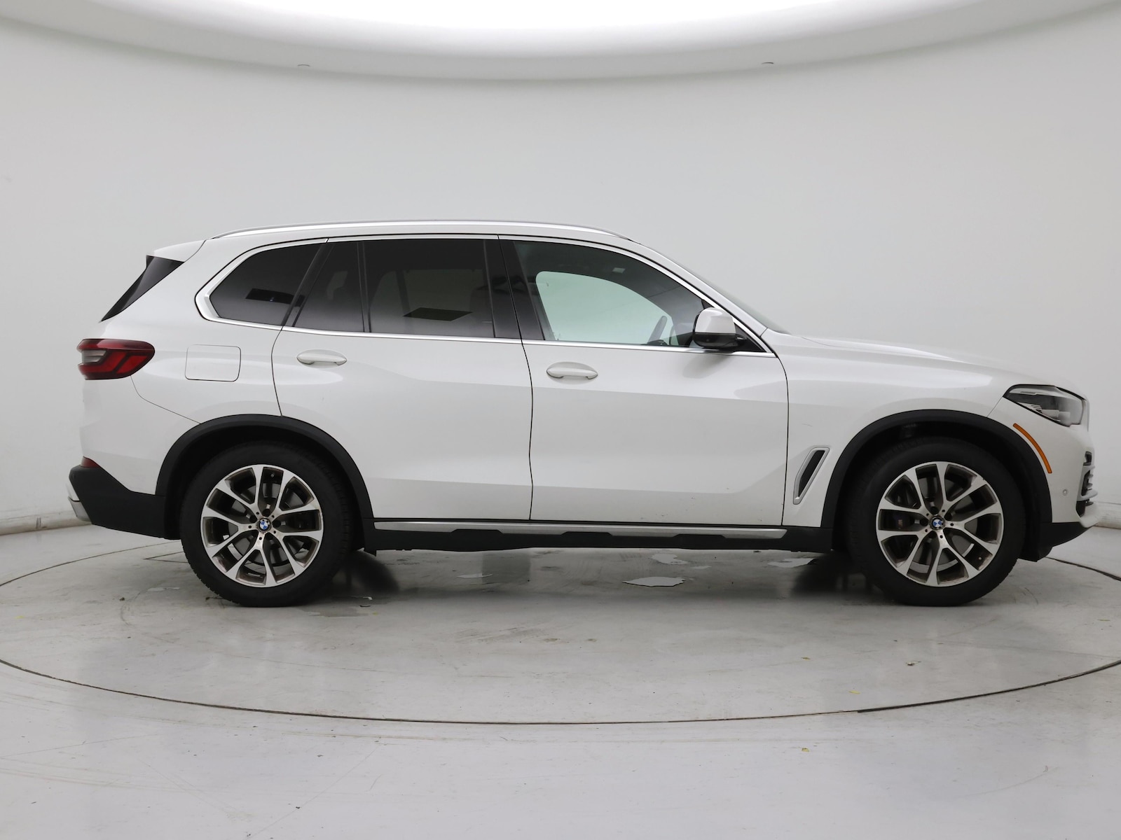 2020 BMW X5 40i - Photo 8