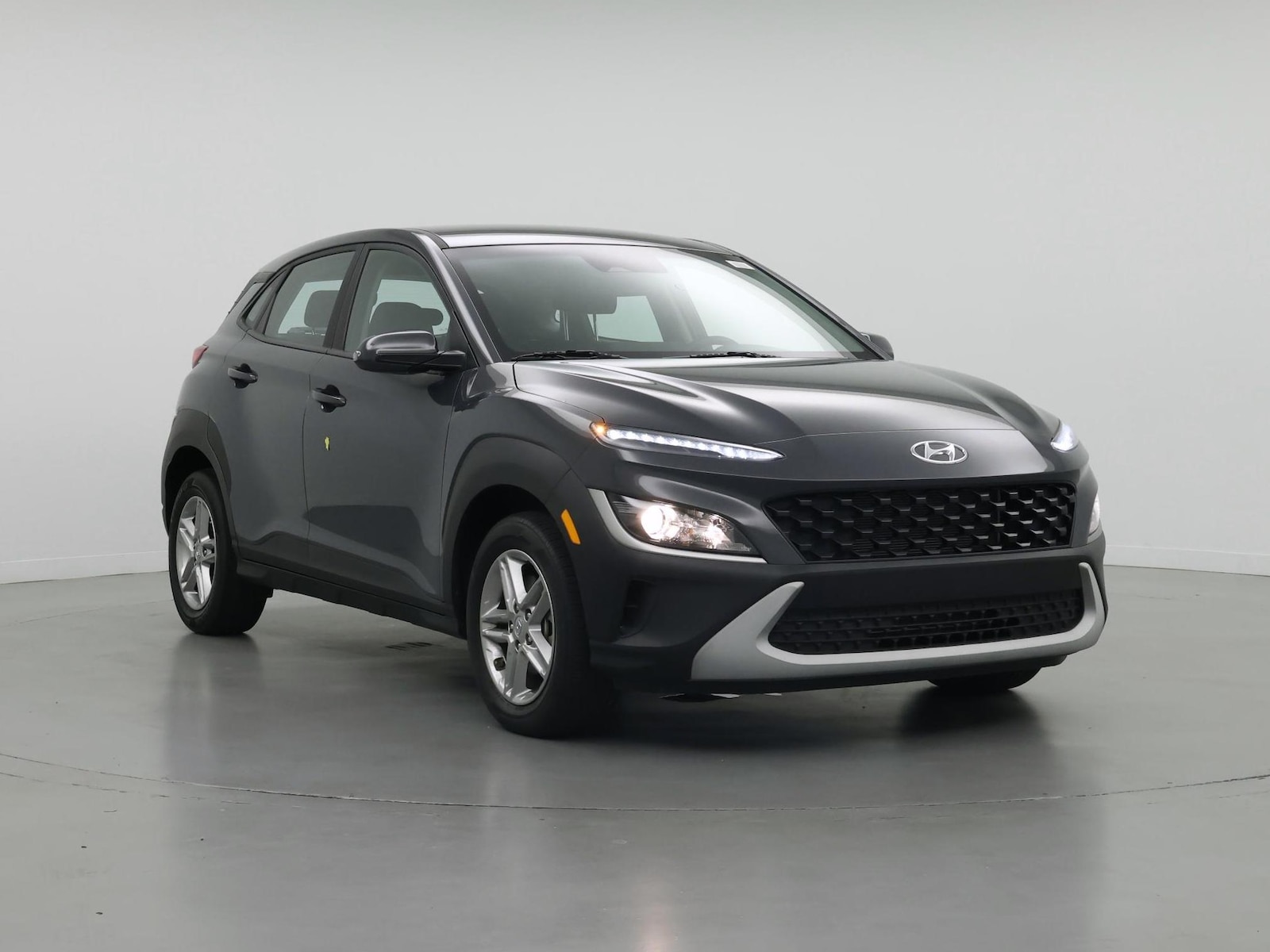 2023 Hyundai Kona SE - Photo 2