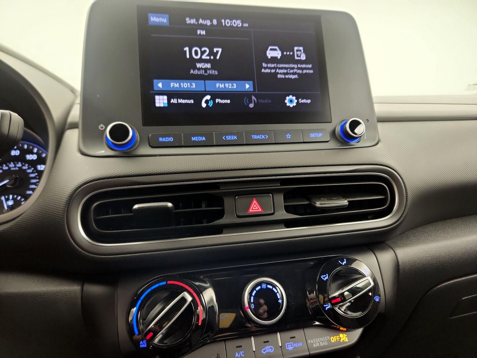 2023 Hyundai Kona SE - Photo 16