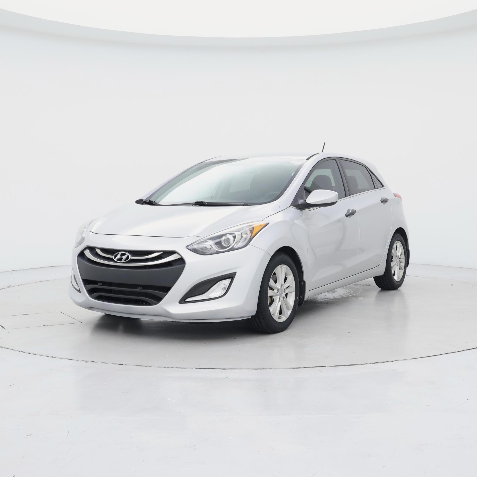 Thumbnail: 2014 Hyundai Elantra - 4