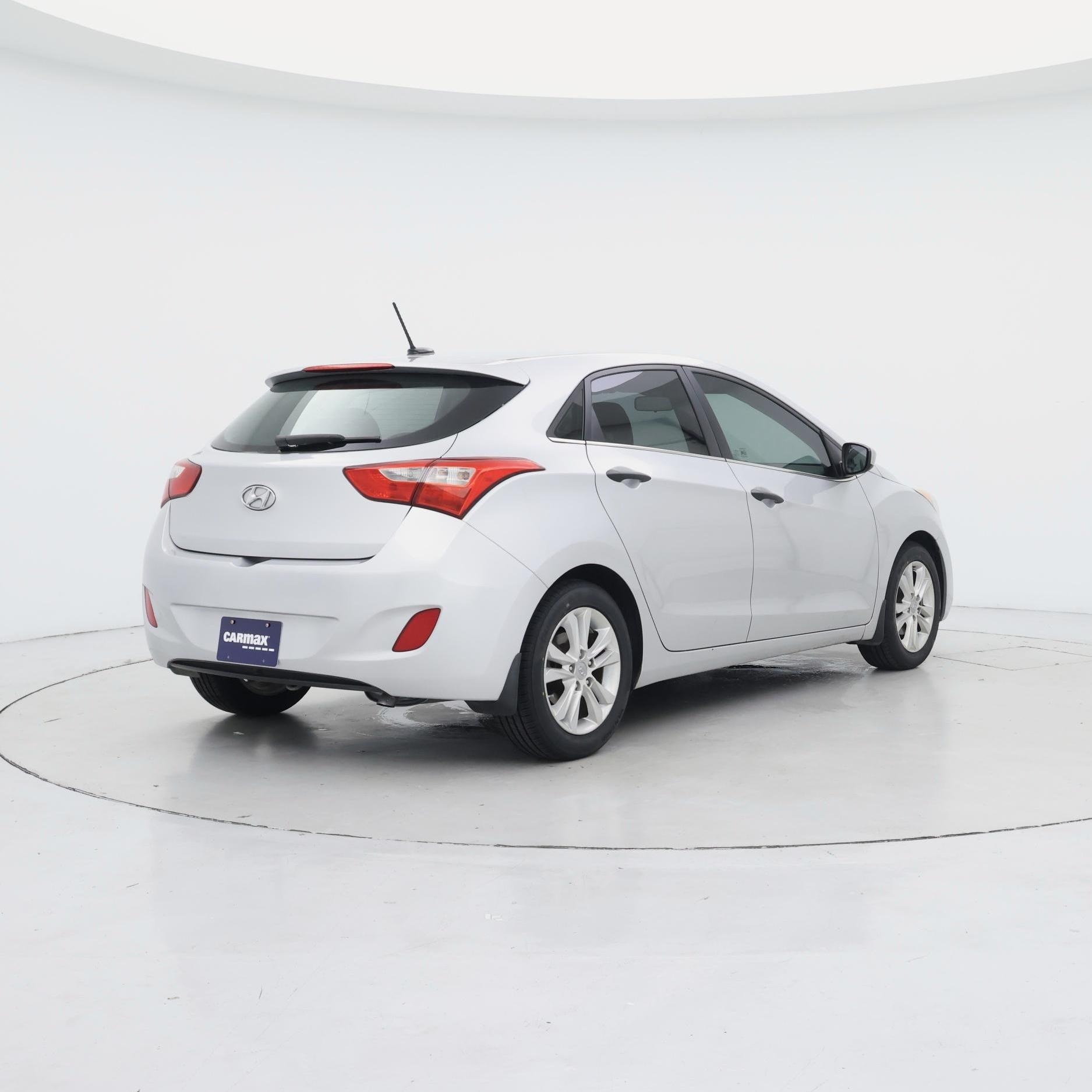 Thumbnail: 2014 Hyundai Elantra - 8