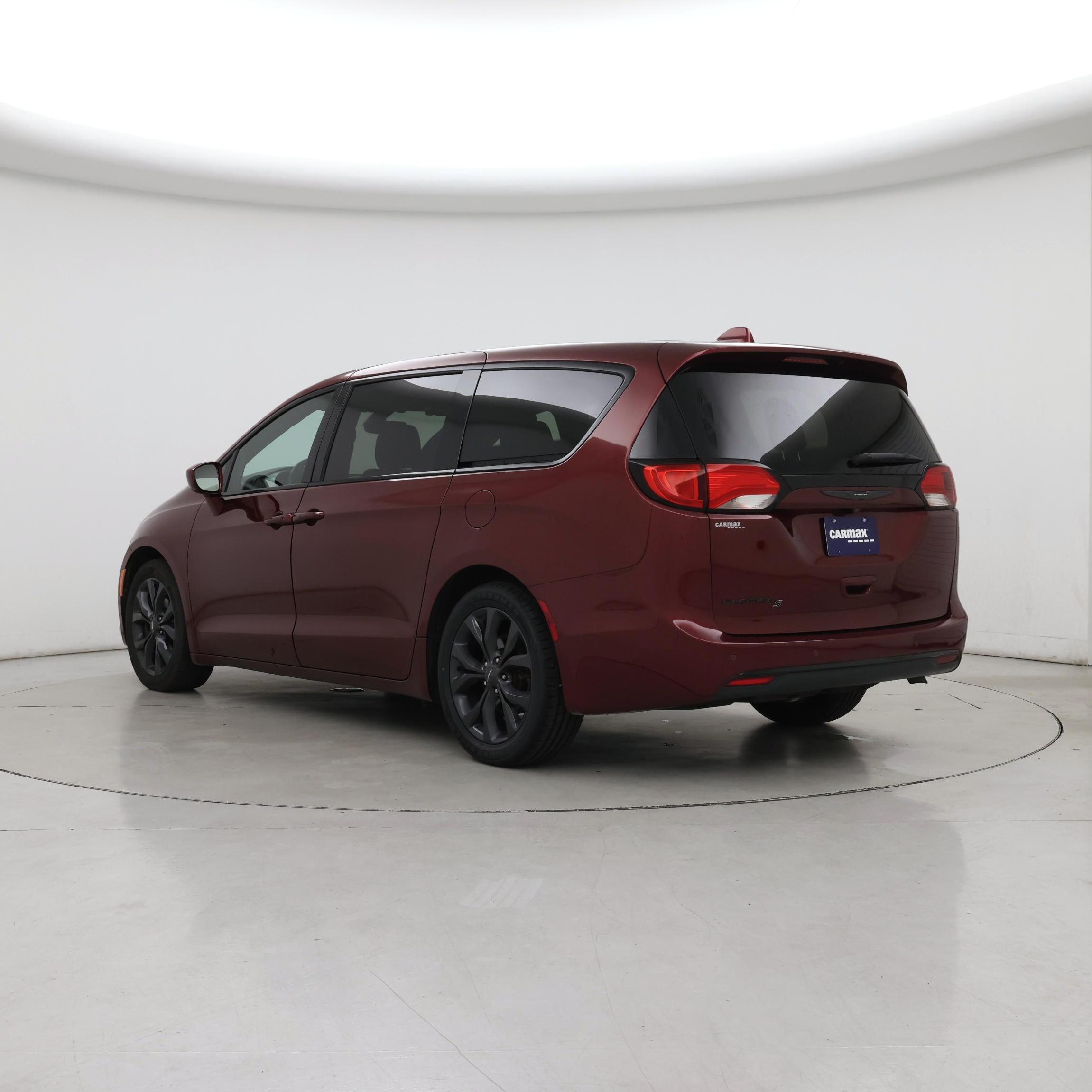 Thumbnail: 2020 Chrysler Pacifica - 2