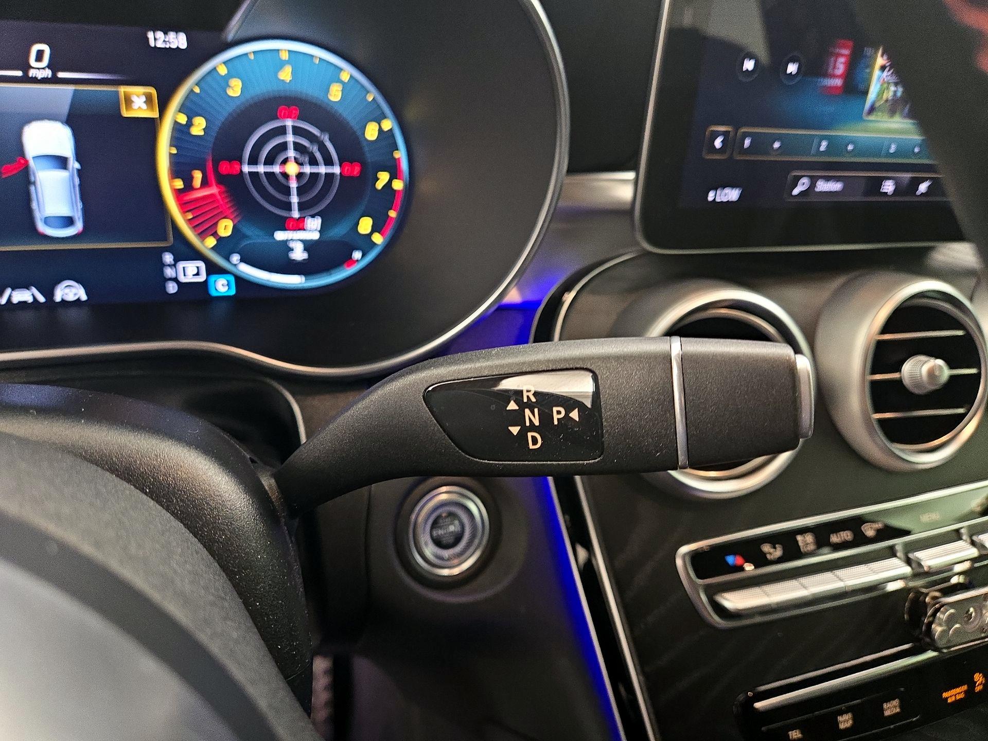 Thumbnail: 2022 Mercedes-Benz GLC - 18