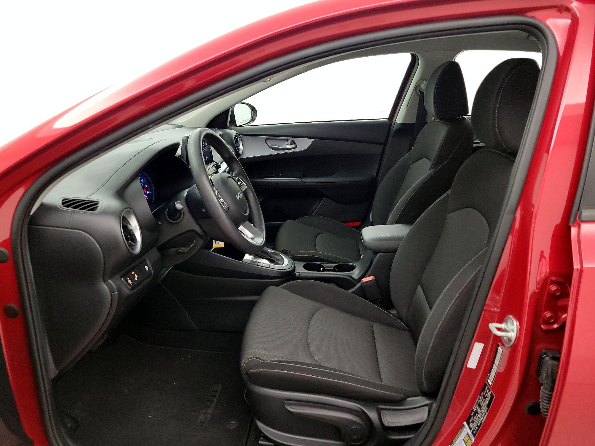 Thumbnail: 2023 Kia Forte - 11