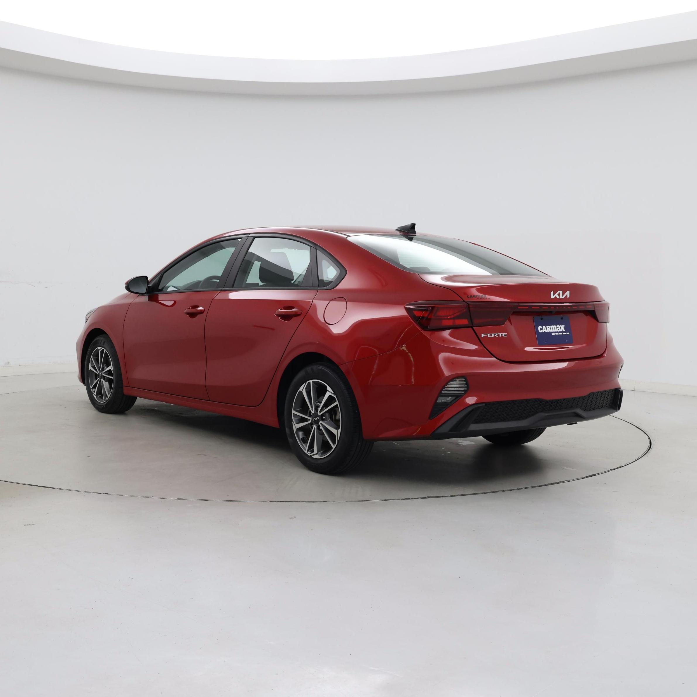 Thumbnail: 2023 Kia Forte - 2