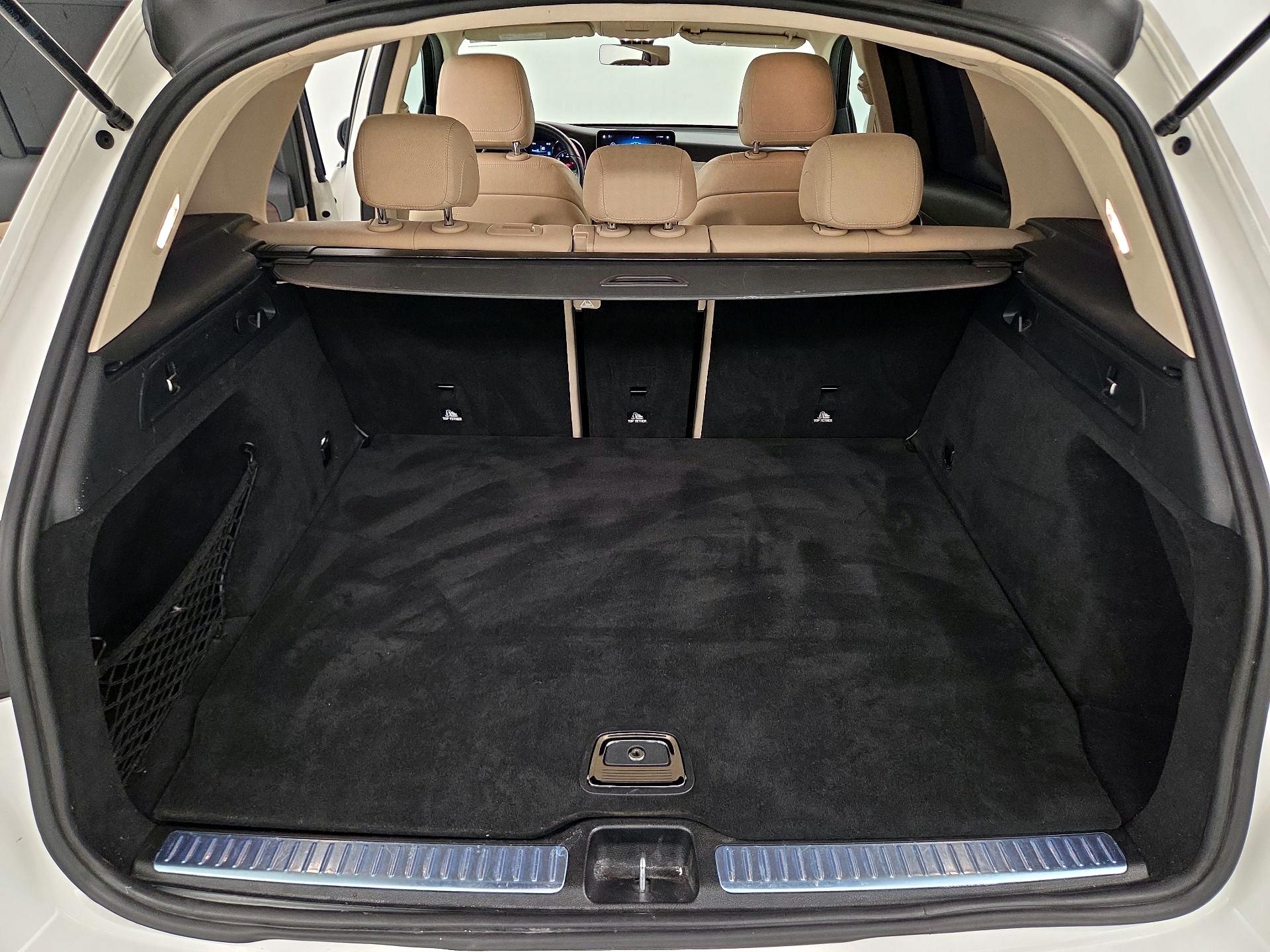 Thumbnail: 2021 Mercedes-Benz GLC - 20