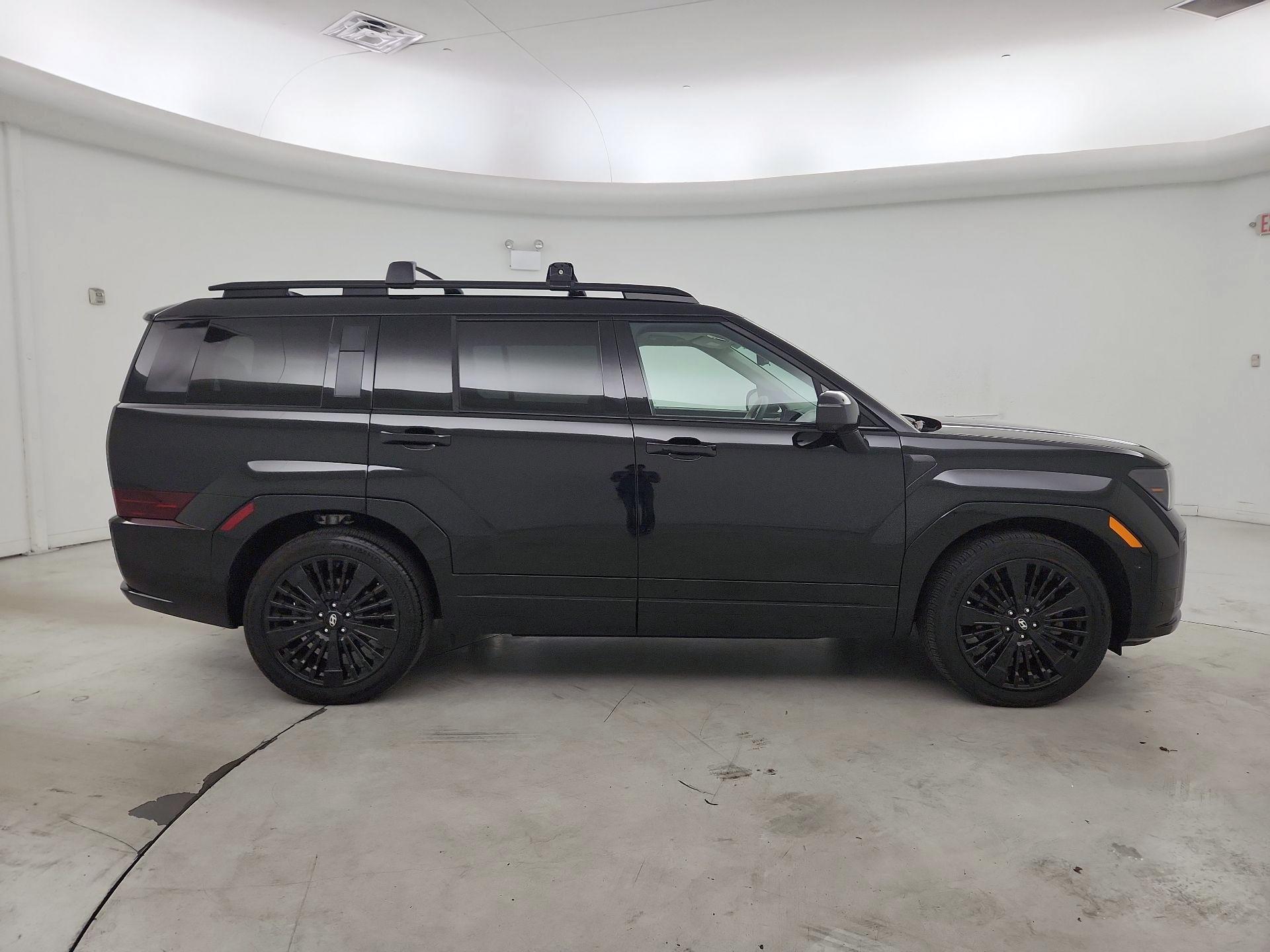 Thumbnail: 2025 Hyundai Santa Fe - 4