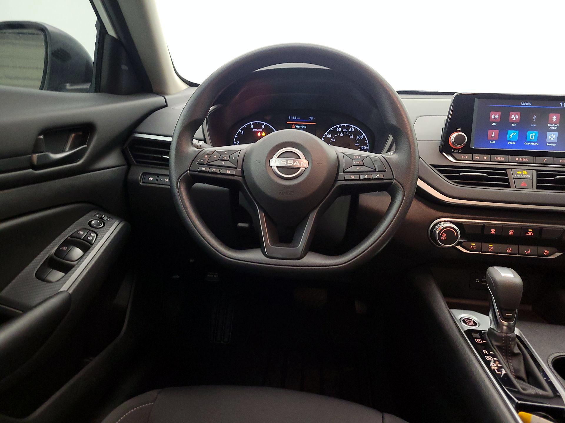 Thumbnail: 2024 Nissan Altima - 10