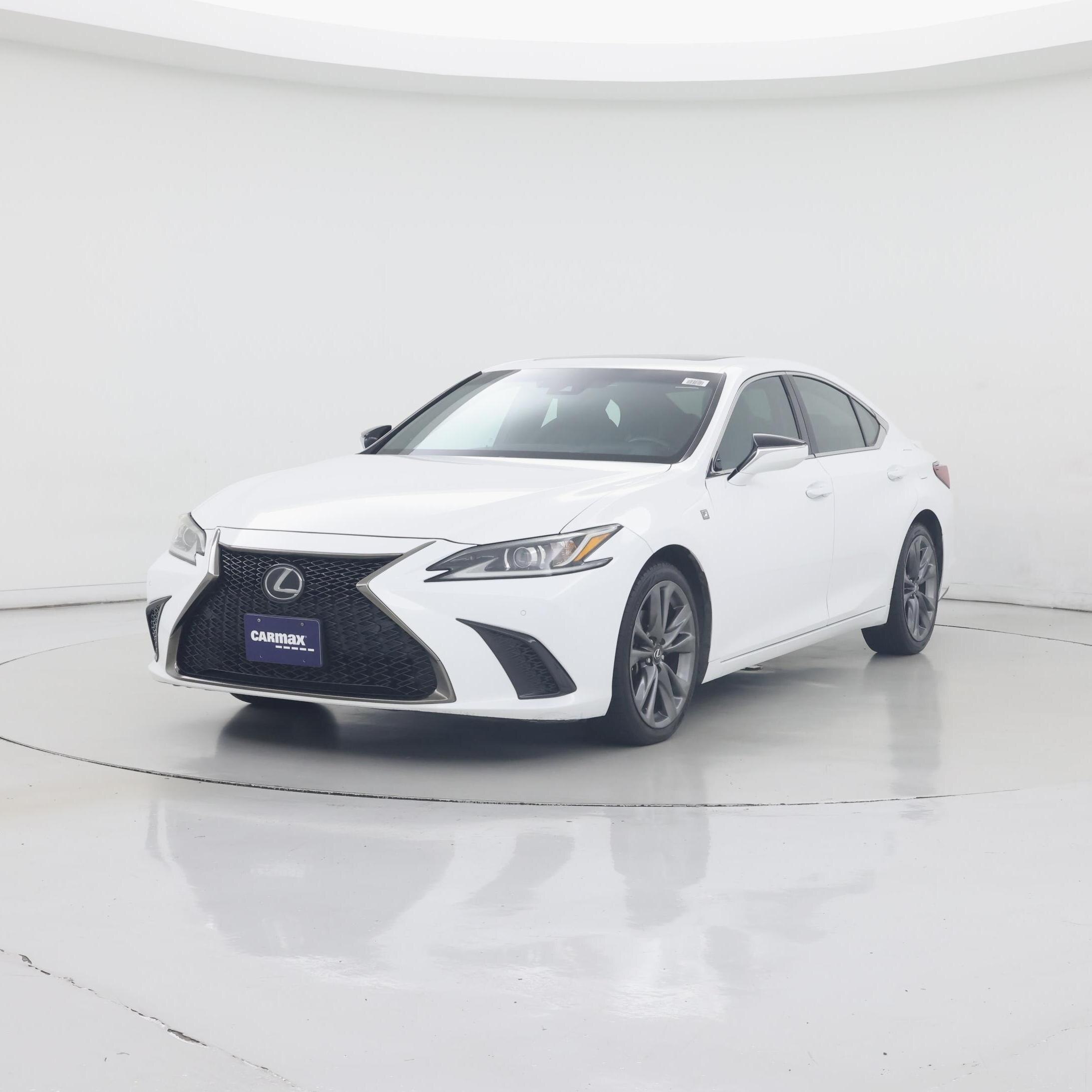 Thumbnail: 2019 Lexus ES - 4