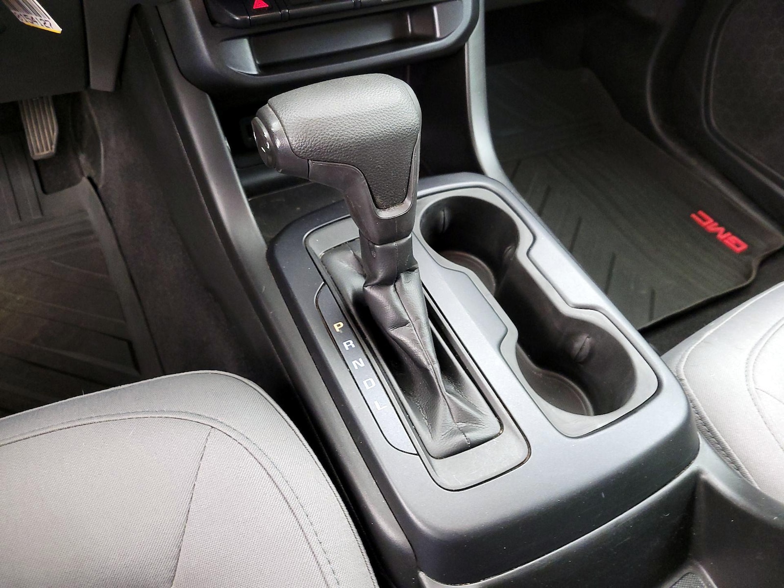 2020 GMC Canyon Base - Photo 18