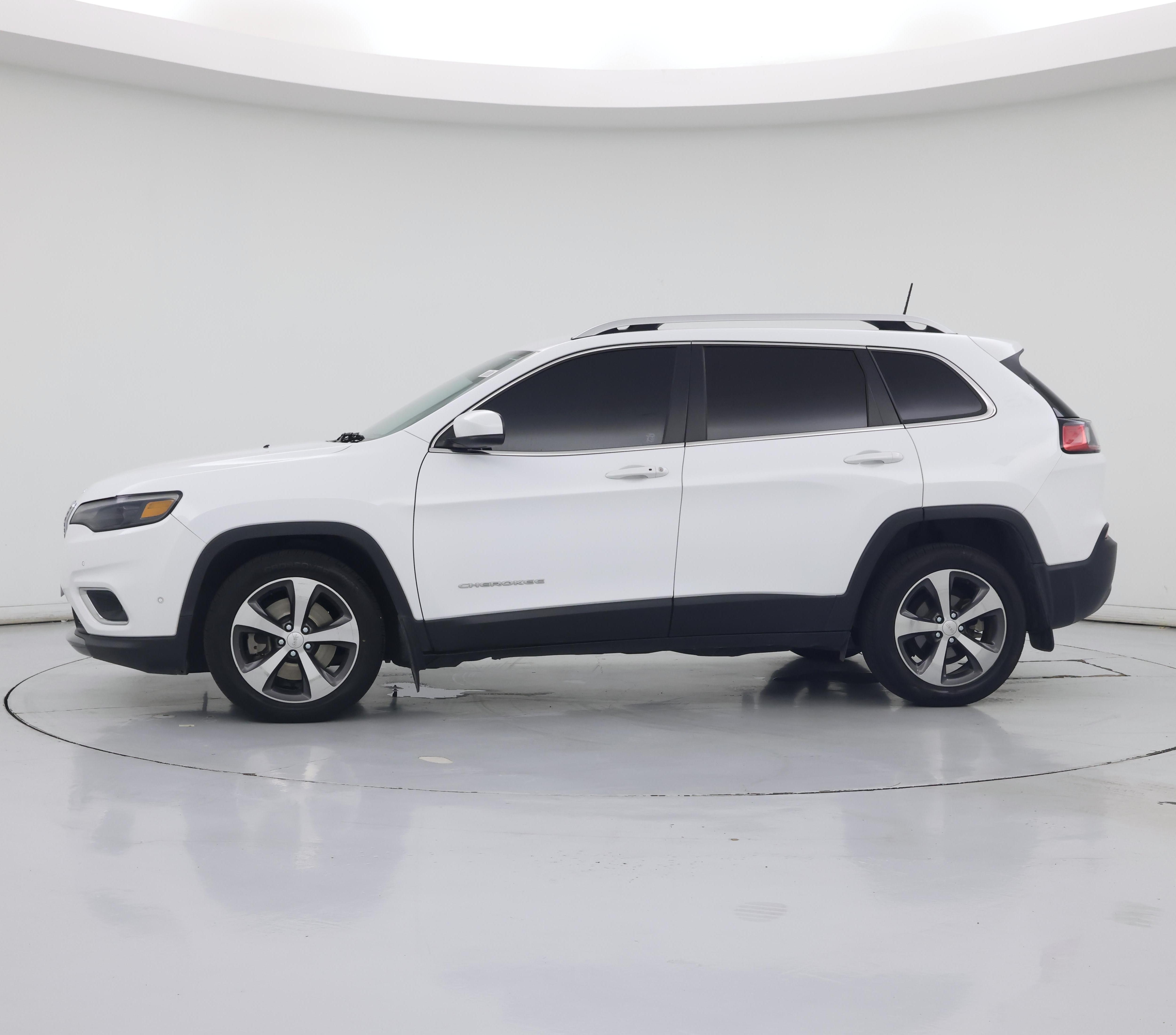 Thumbnail: 2020 Jeep Cherokee - 3