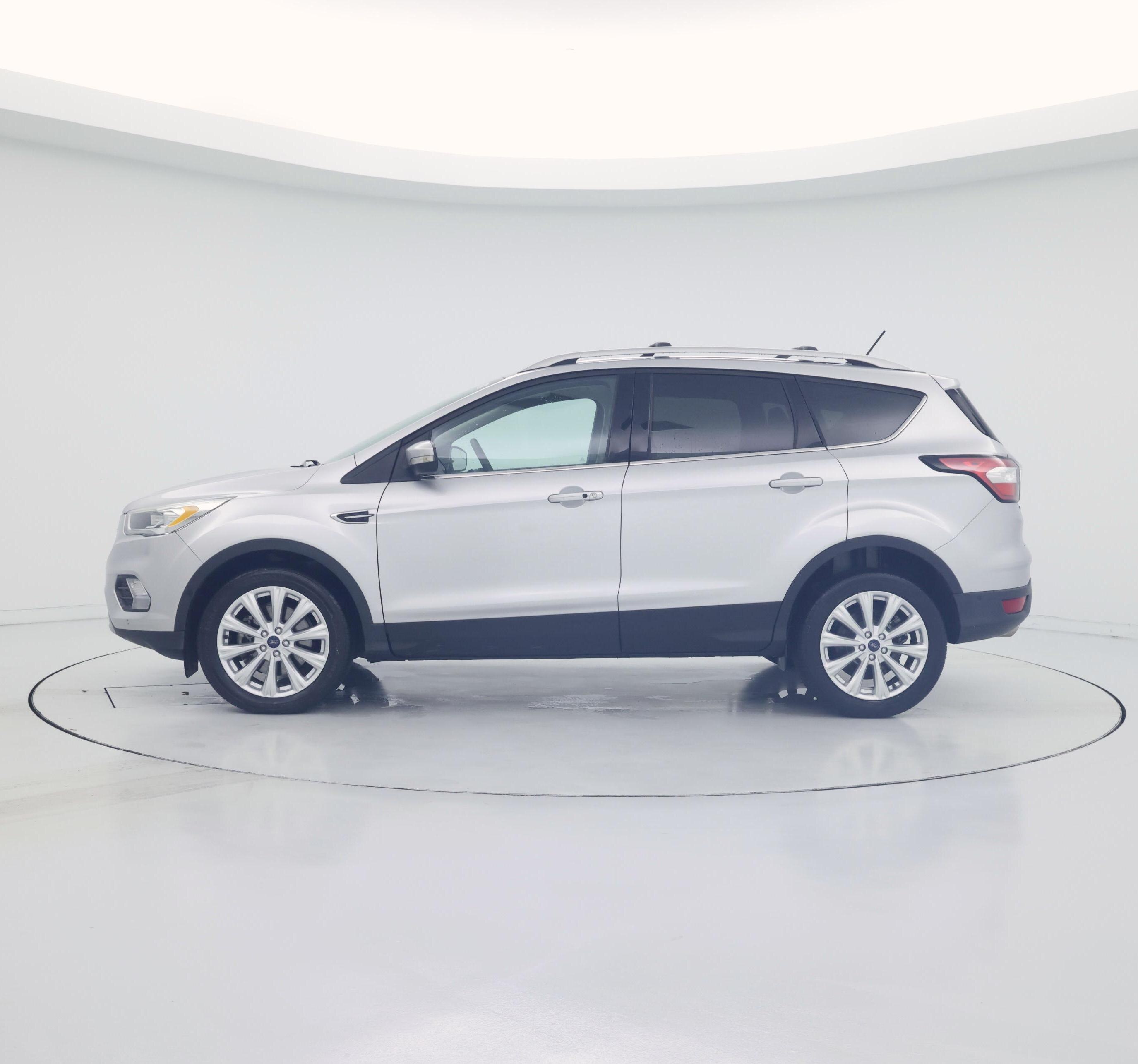 Thumbnail: 2018 Ford Escape - 3