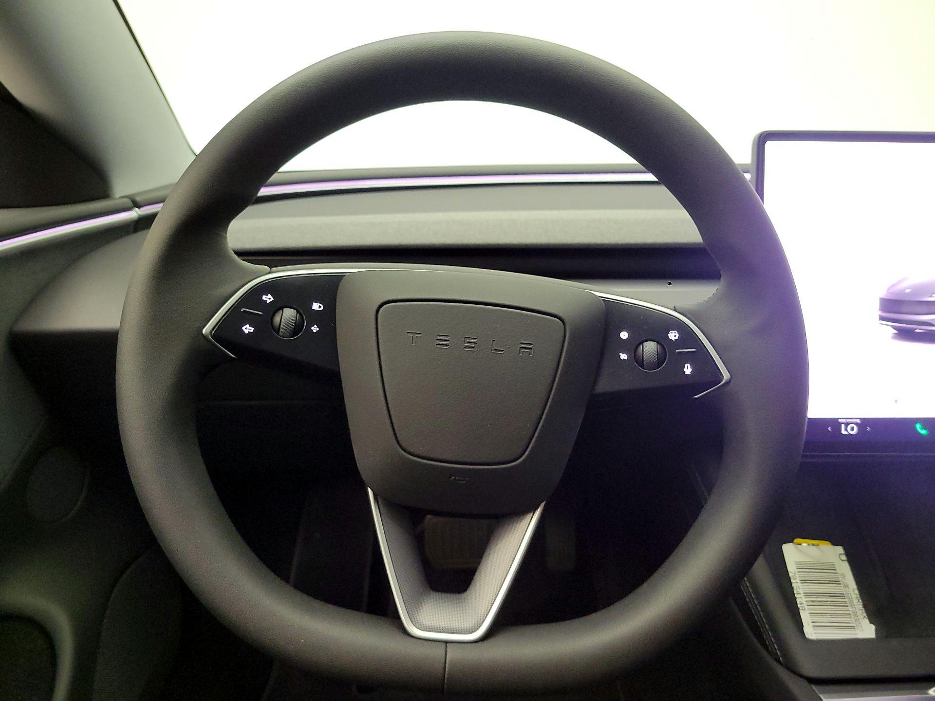Thumbnail: 2025 Tesla Model 3 - 10