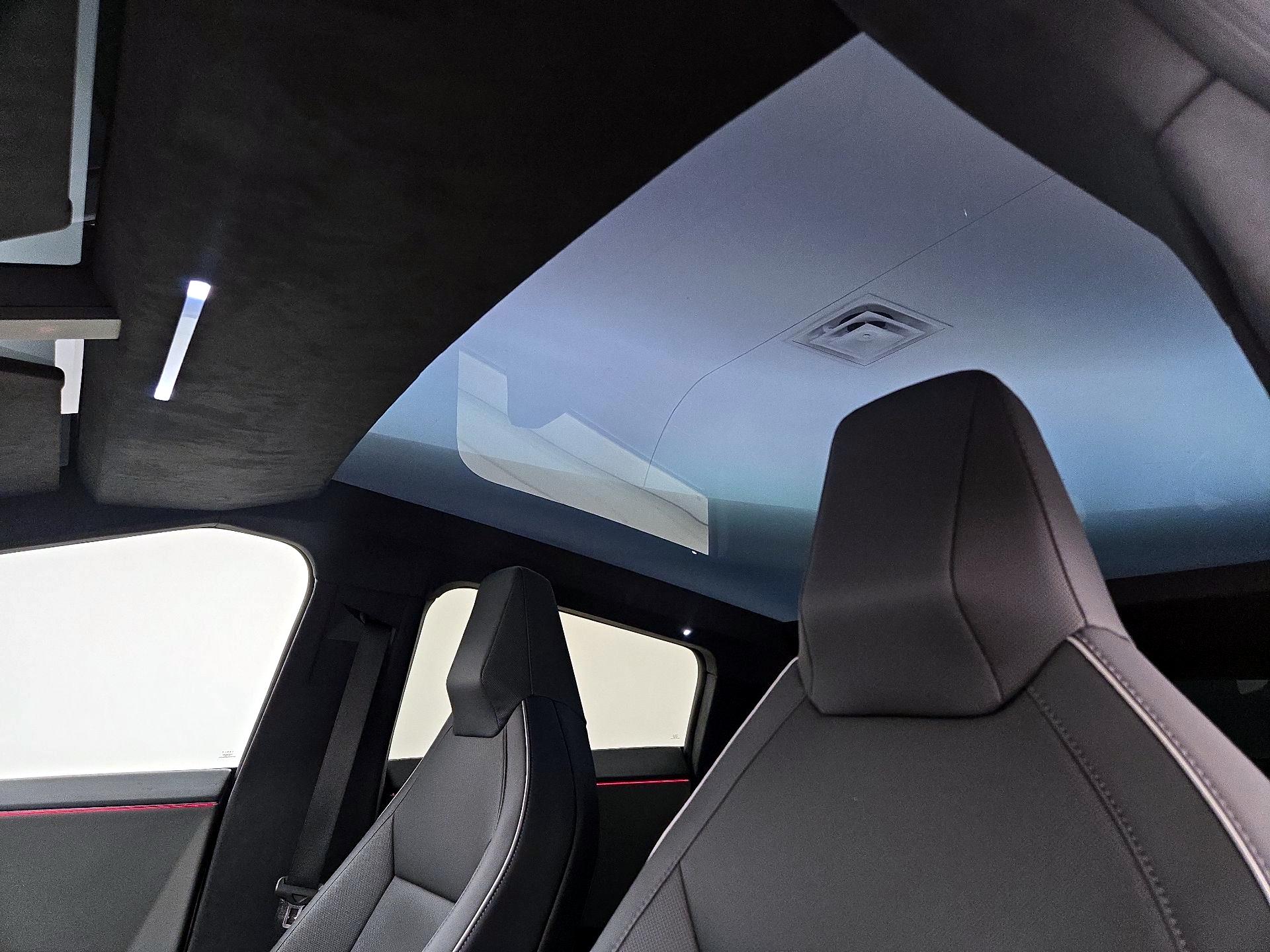 Thumbnail: 2025 Tesla Cybertruck - 19
