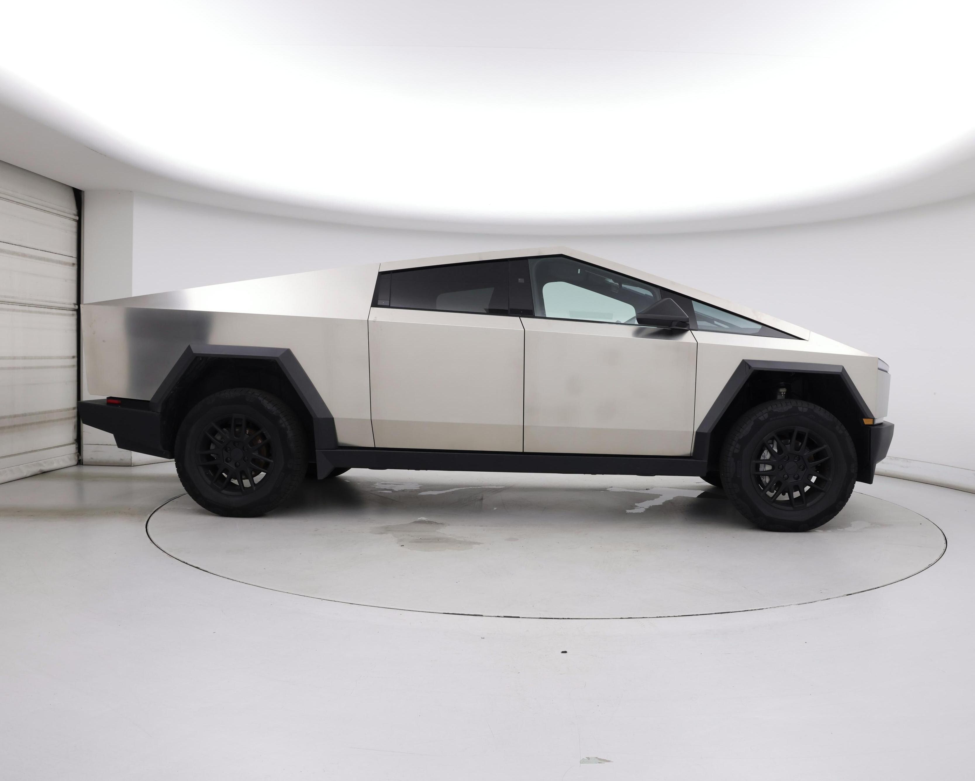 Thumbnail: 2025 Tesla Cybertruck - 7