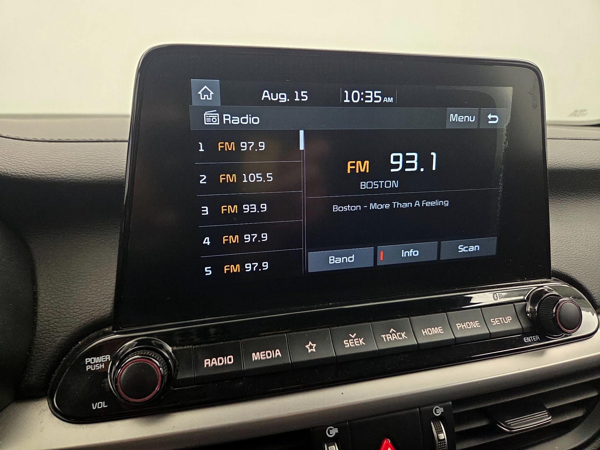 Thumbnail: 2019 Kia Forte - 15