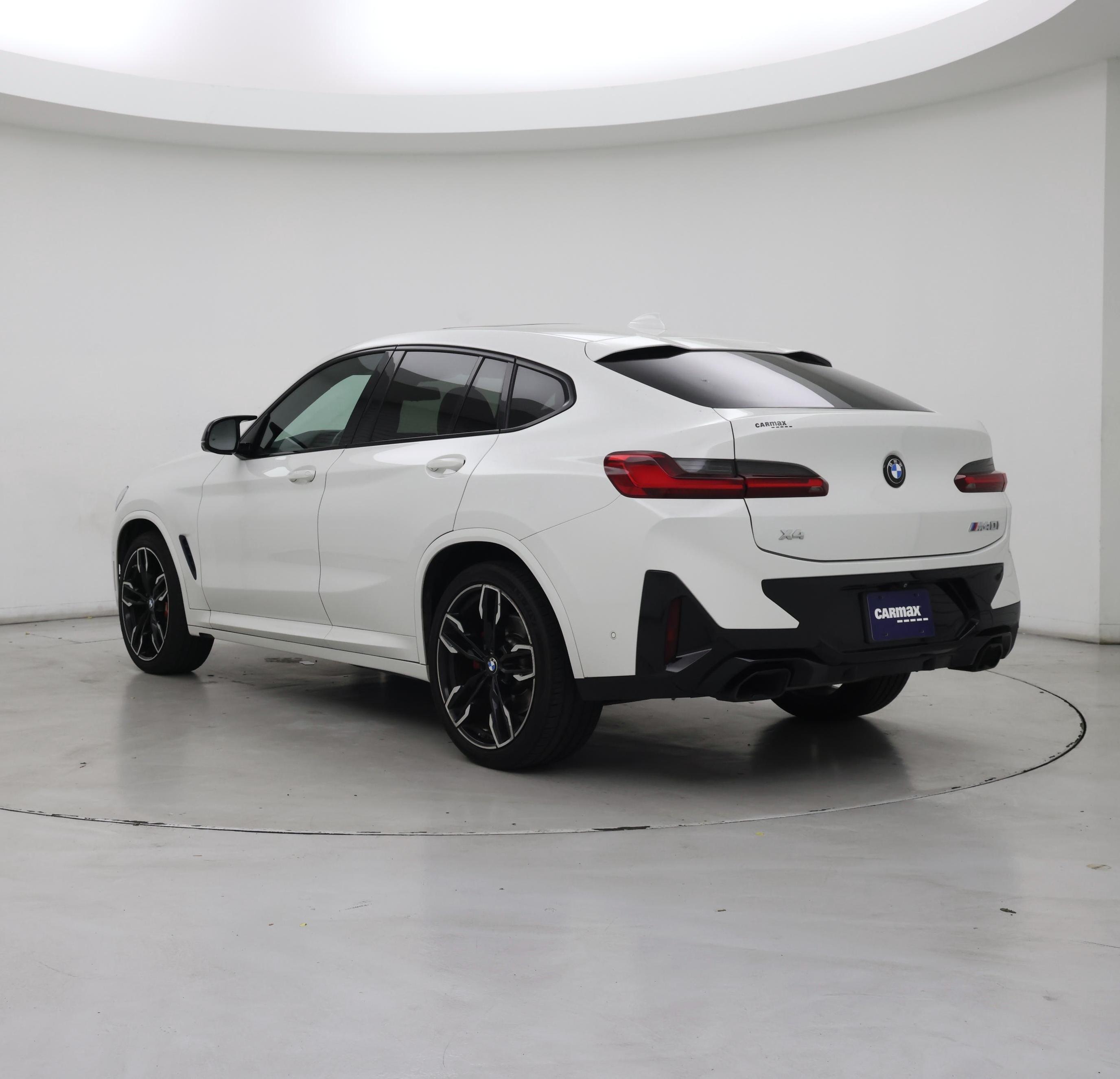 Thumbnail: 2022 BMW X4 - 2