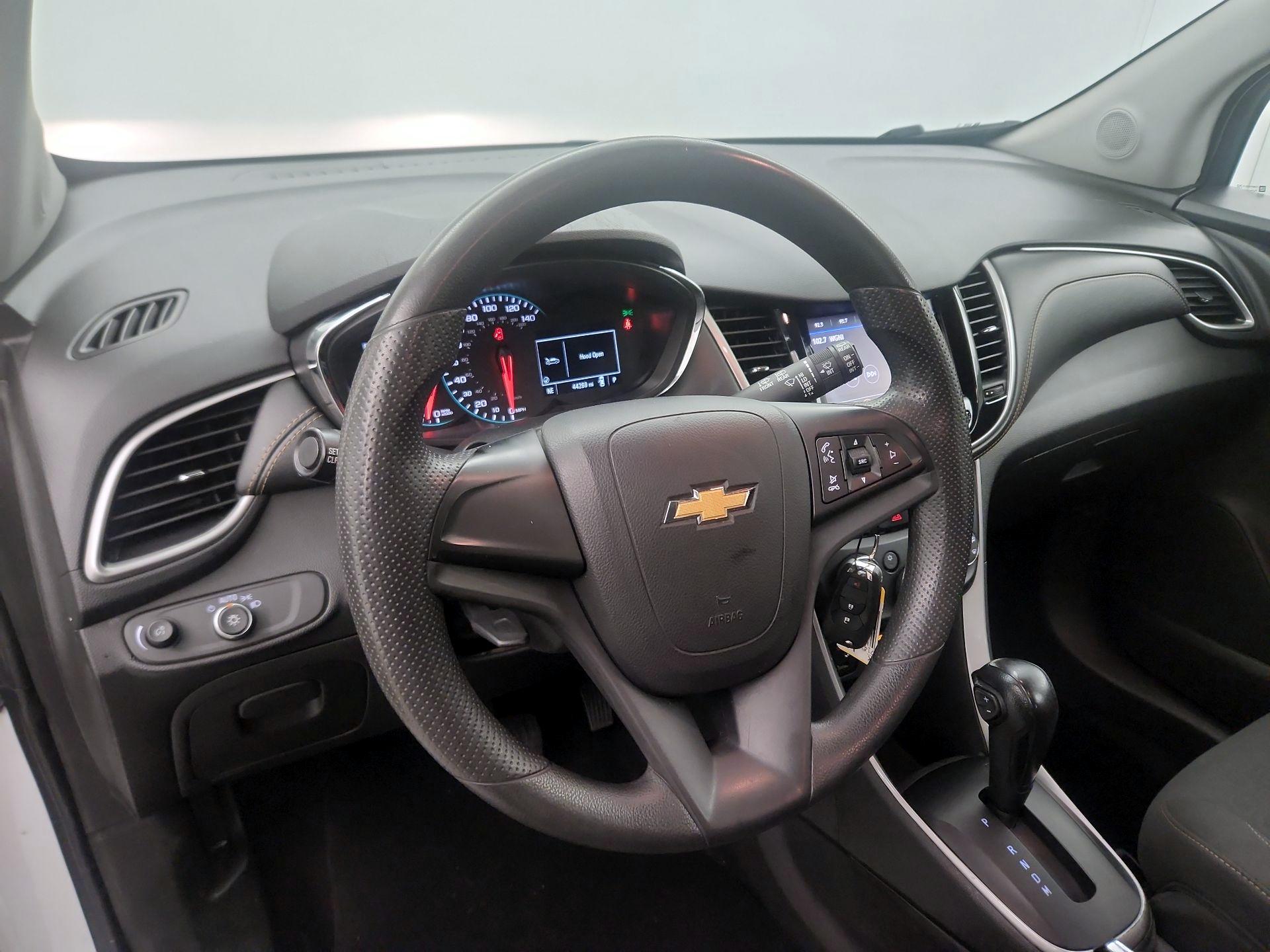 Thumbnail: 2021 Chevrolet Trax - 9