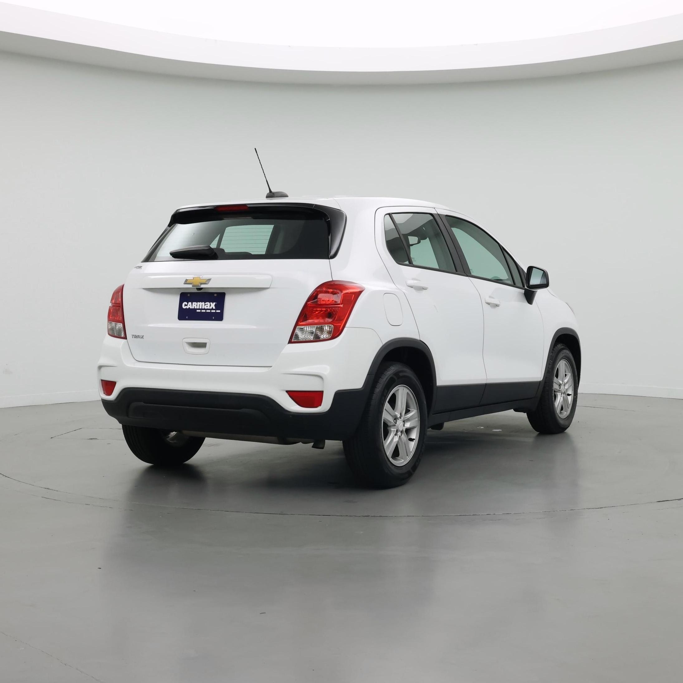 Thumbnail: 2021 Chevrolet Trax - 8