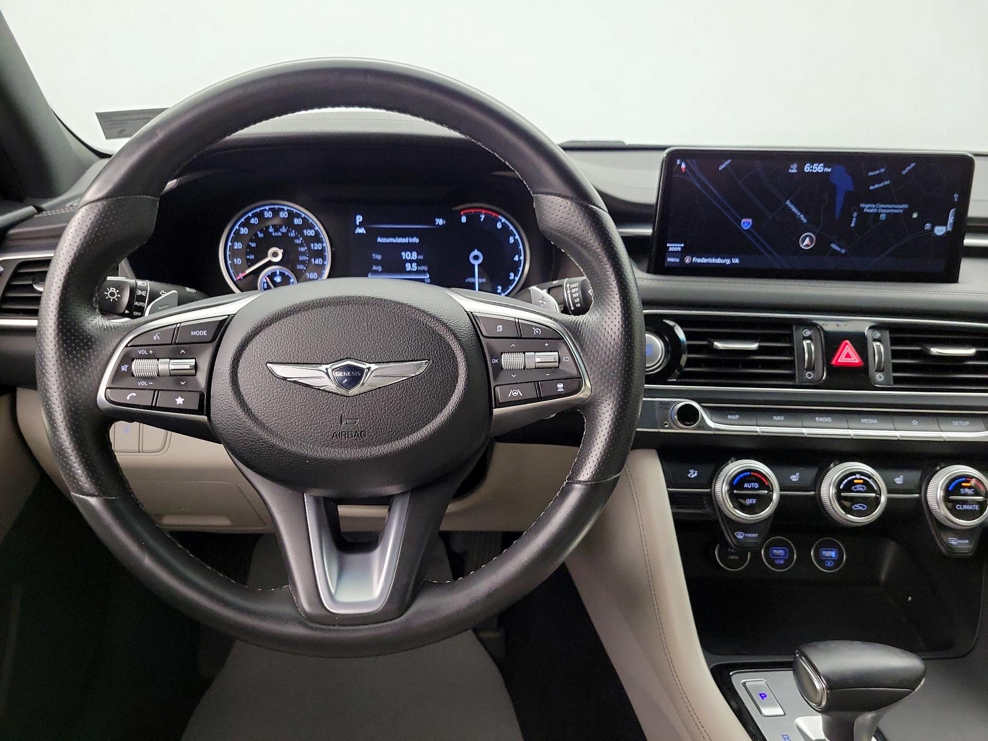 Thumbnail: 2022 Genesis G70 - 10