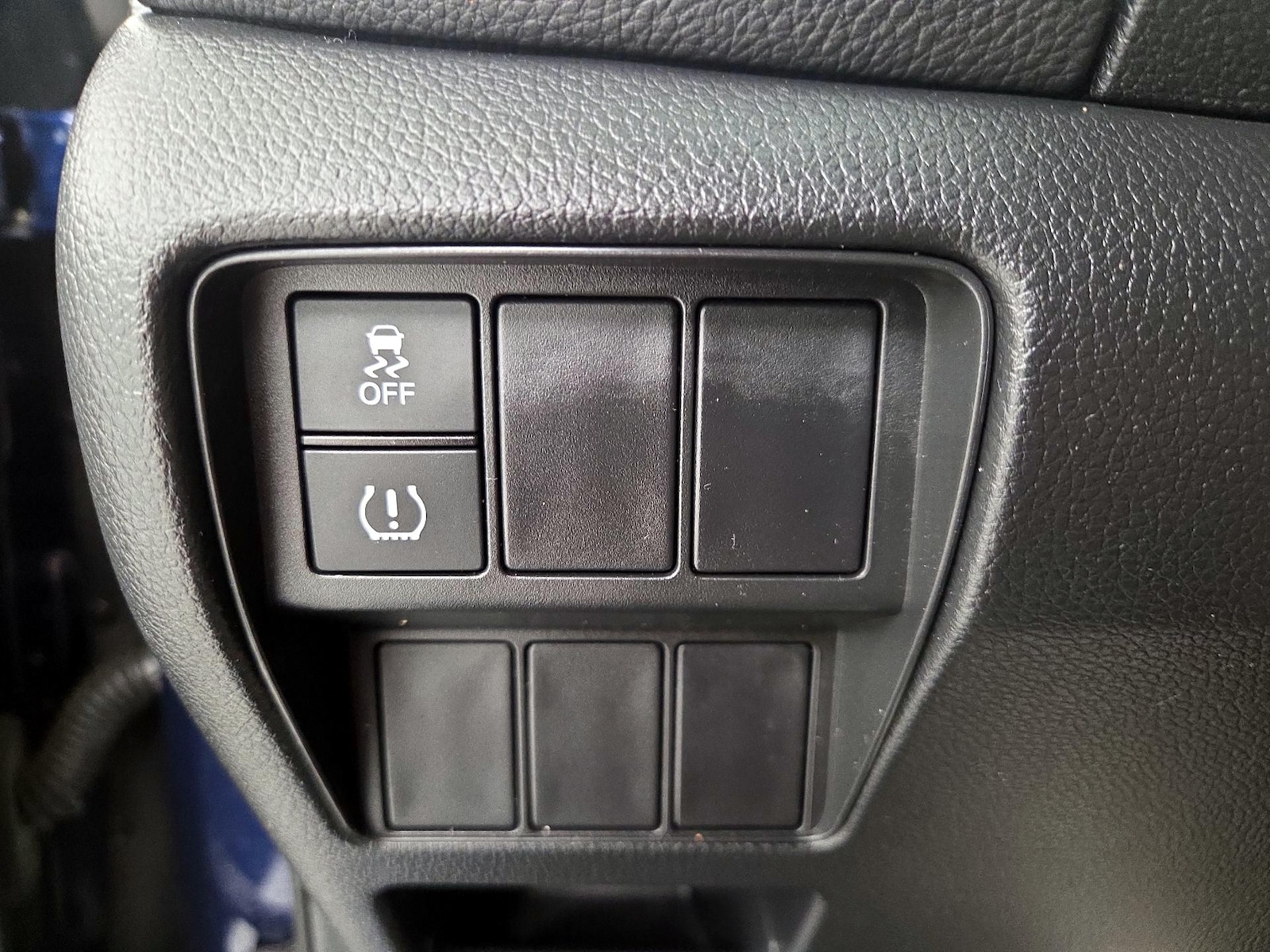 2018 Honda CR-V LX - Photo 14