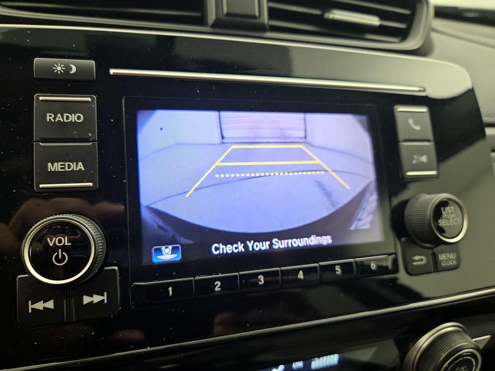 2018 Honda CR-V LX - Photo 15