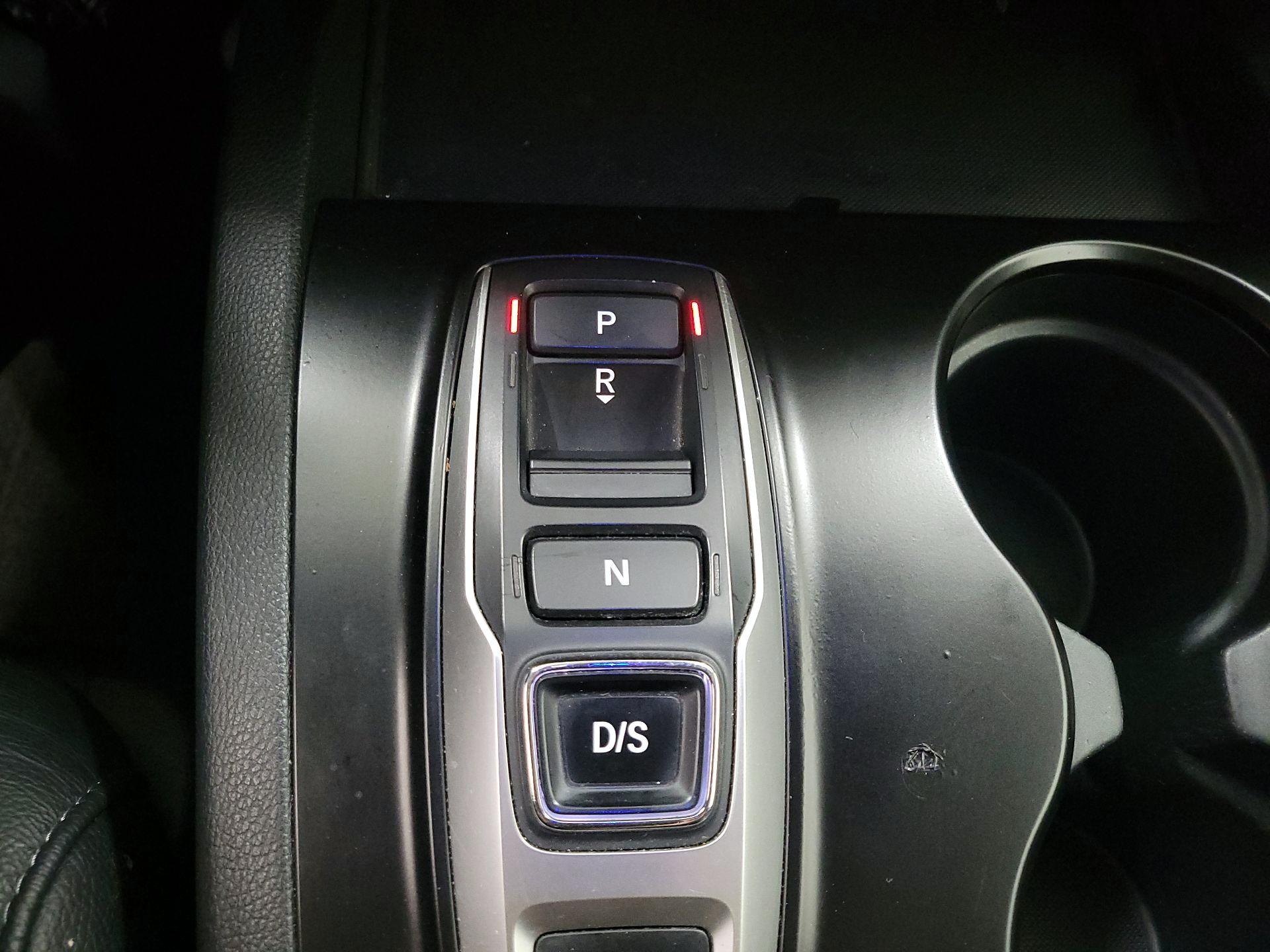 Thumbnail: 2021 Honda Pilot - 17