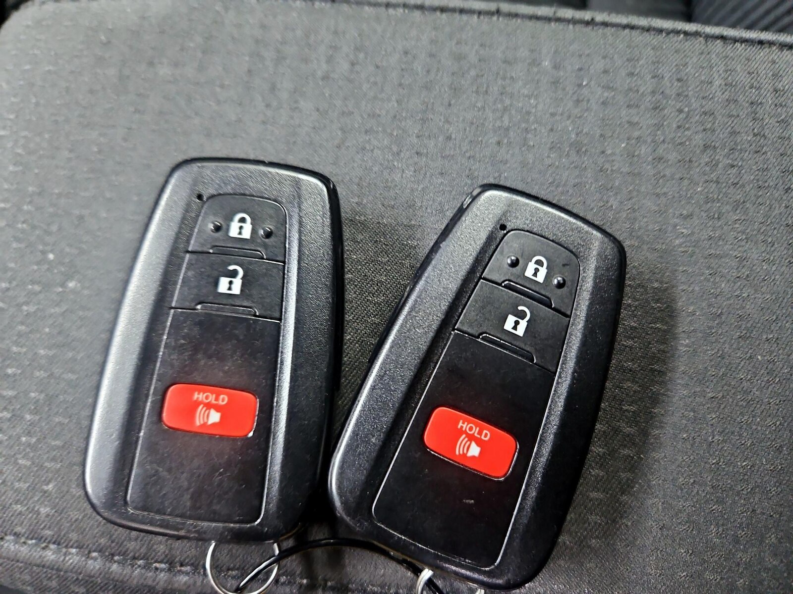 2018 Toyota Prius Three - Photo 24