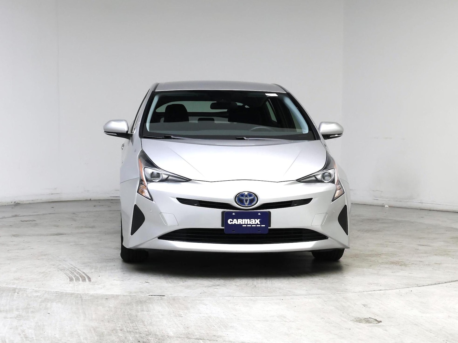 2018 Toyota Prius Three - Photo 6