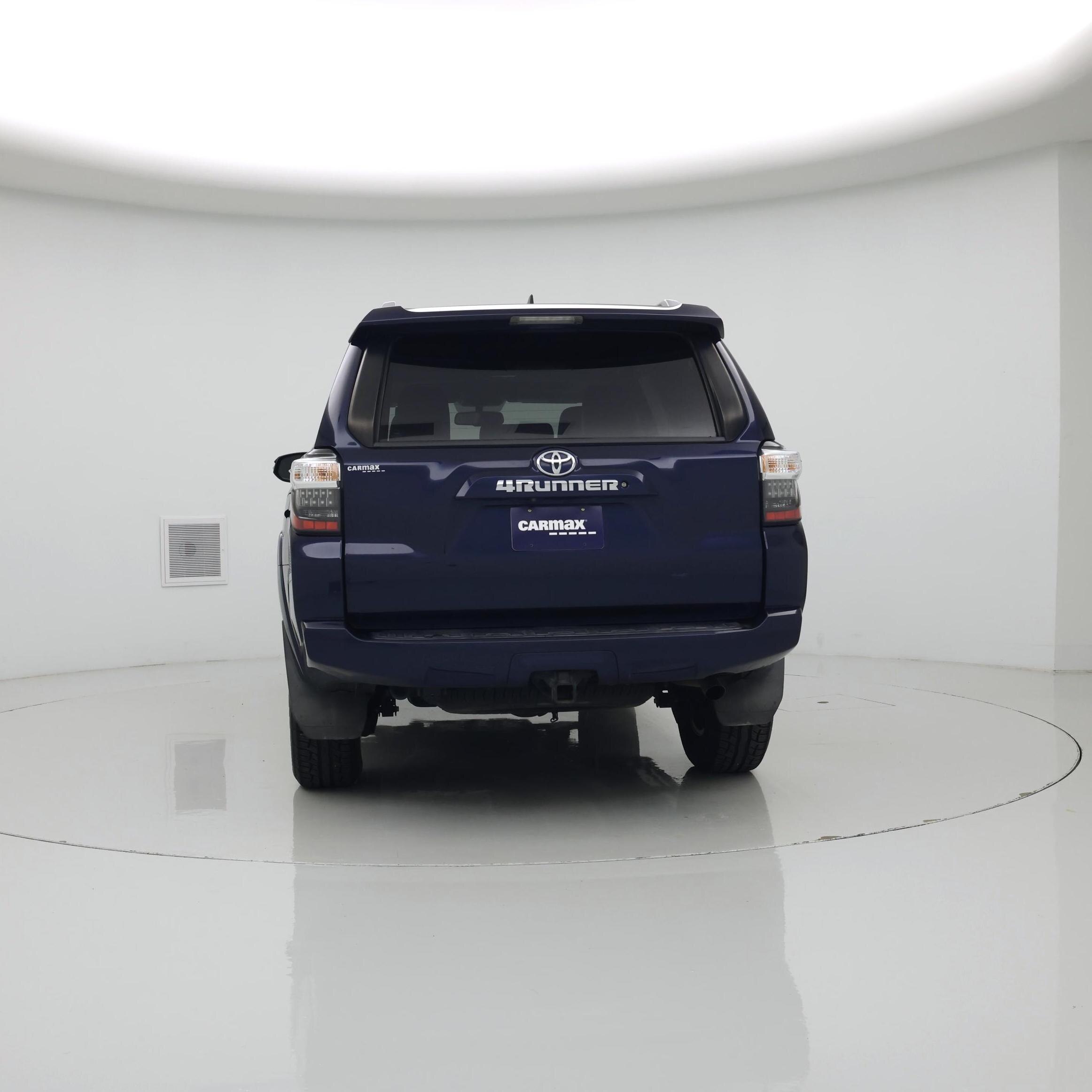 Thumbnail: 2017 Toyota 4Runner - 6